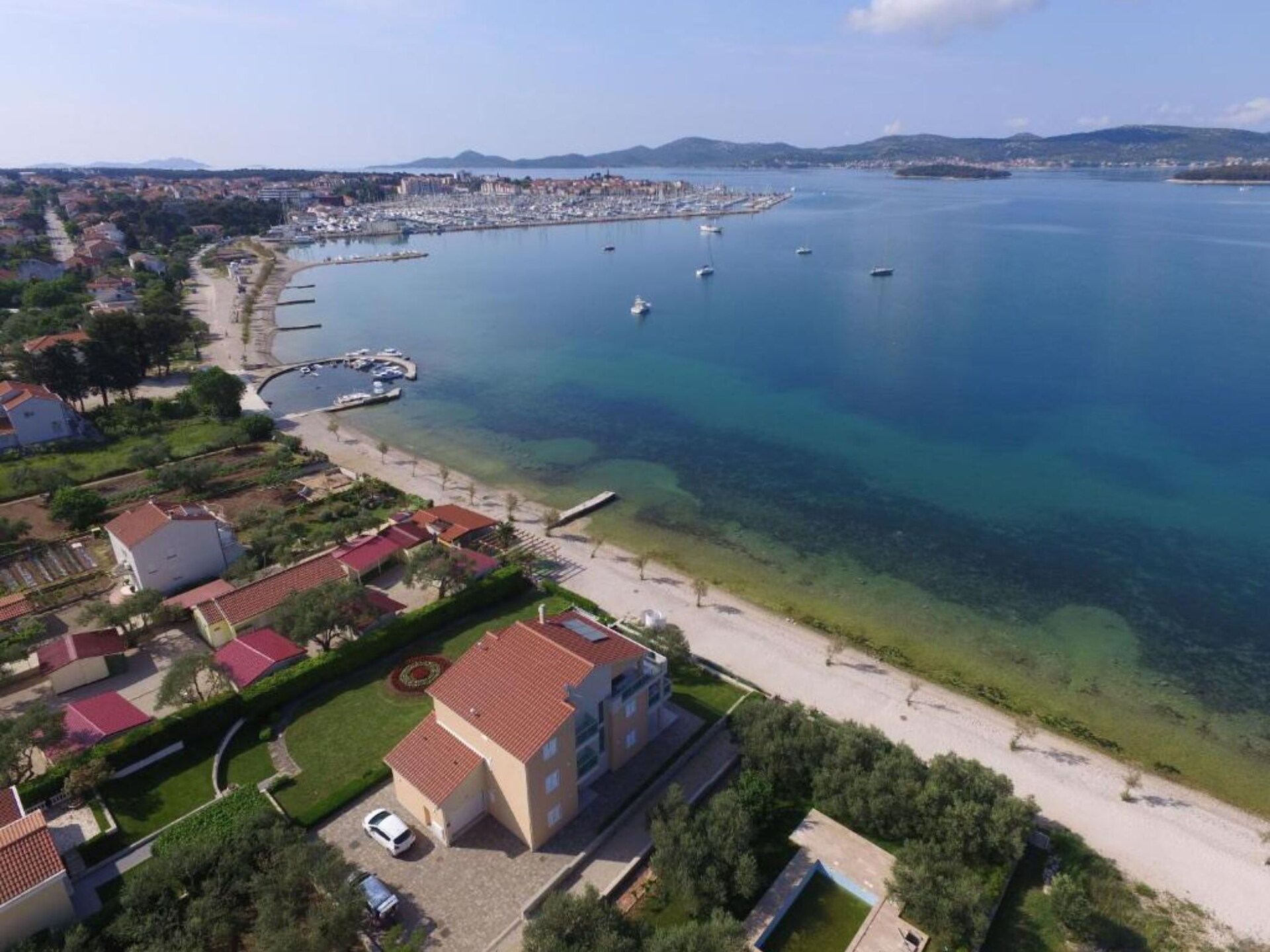 Vrijstaande stacaravan voor 4 personen vlakbij zee in Biograd na Moru - foto 46