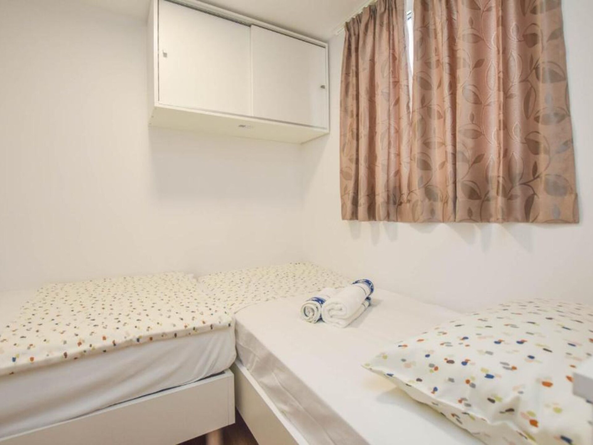 Vrijstaande stacaravan voor 4 personen vlakbij zee in Biograd na Moru - foto 15