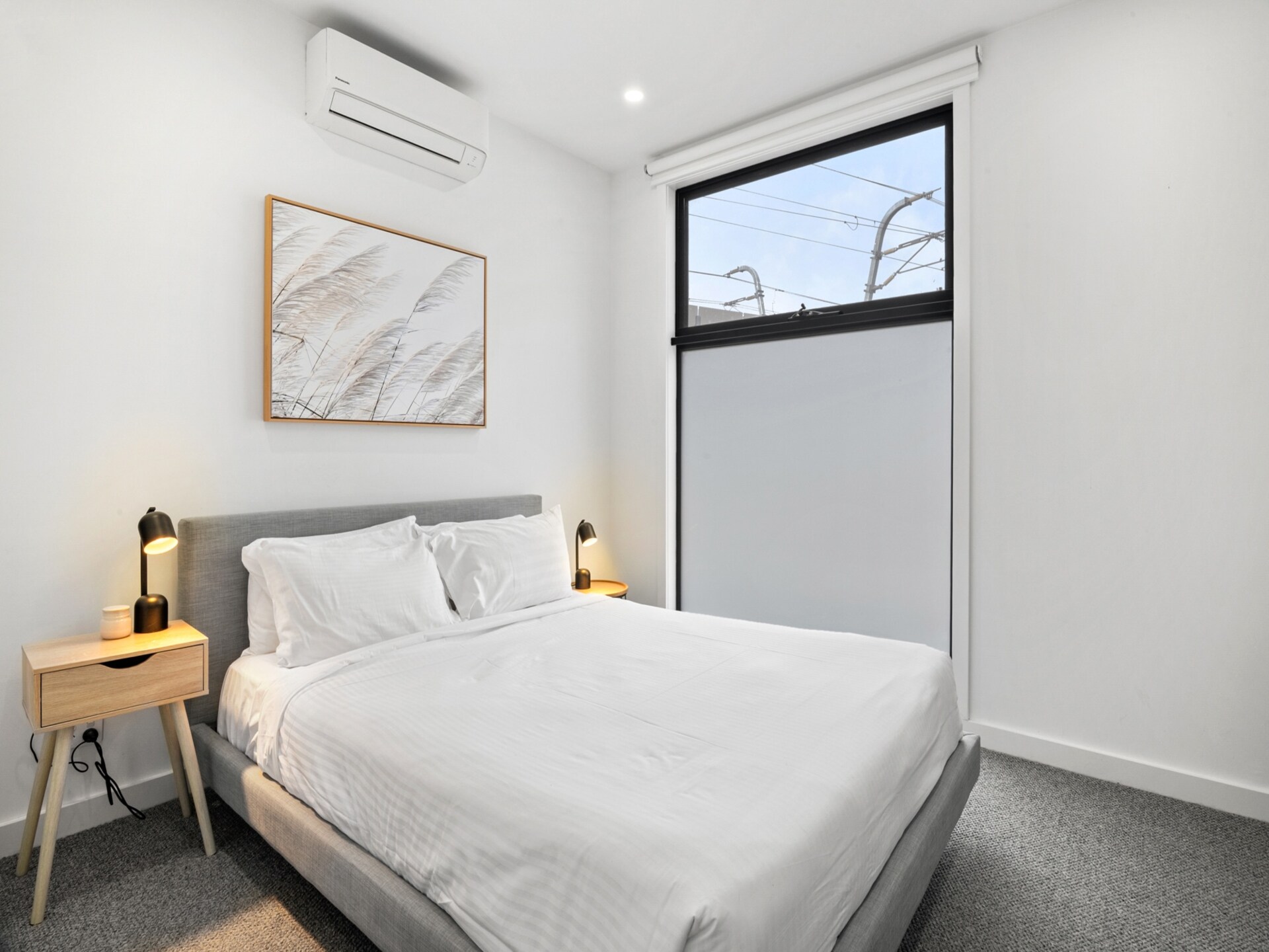 Stijlvol appartement met 2 slaapkamers en balkon in Carnegie - foto 8