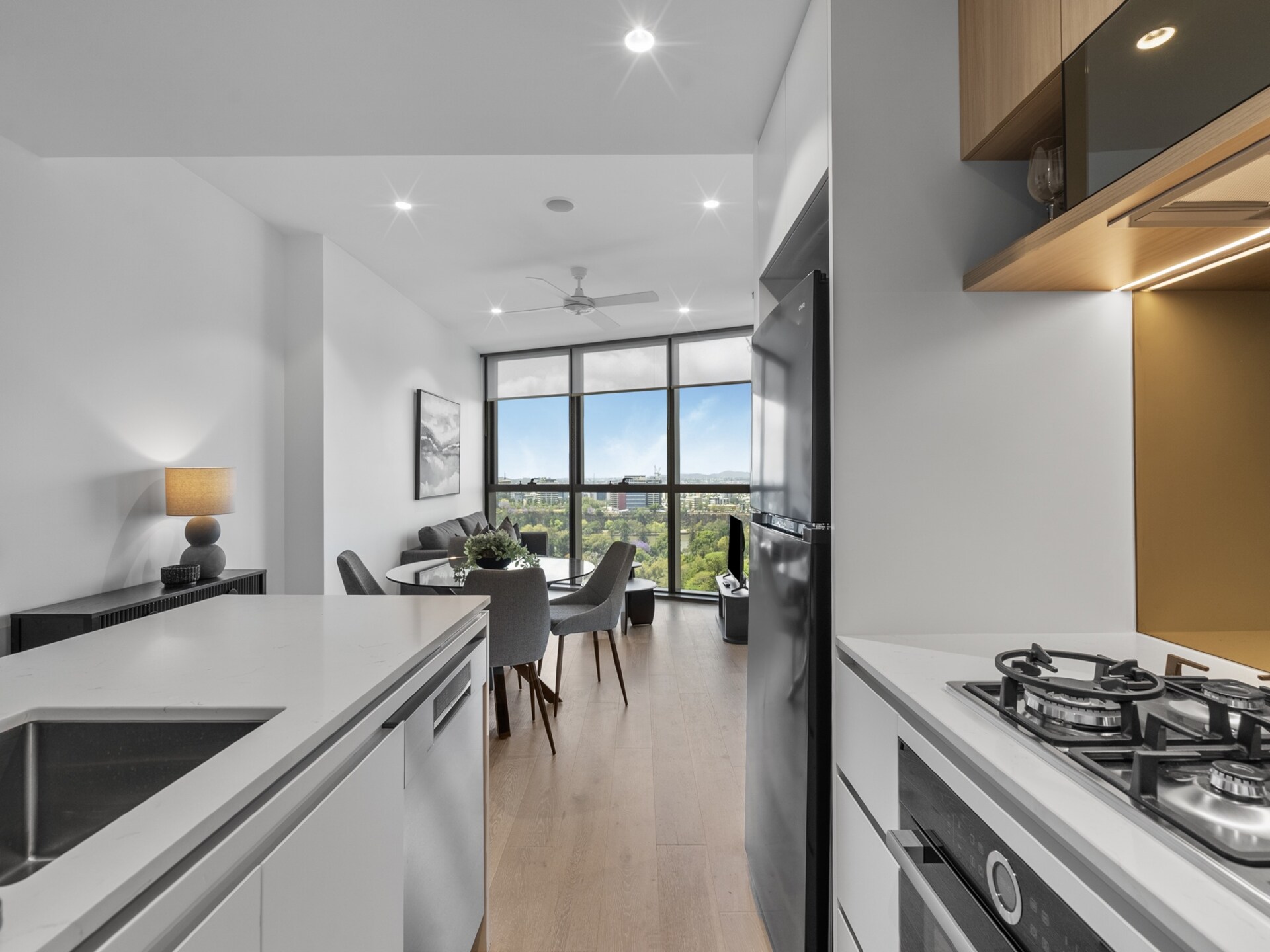 Strak appartement in Brisbane City met zwembad, sauna en skyline uitzicht - foto 9