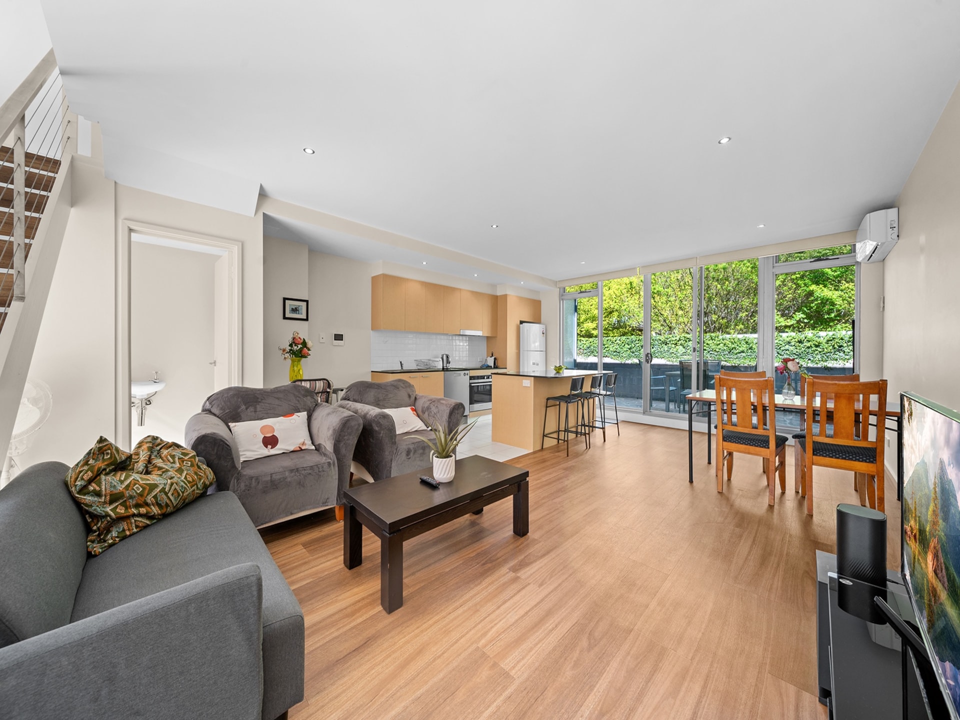 Modern appartement in New Acton met zwembad, sauna en balkon op loopafstand van centrum Canberra - foto 7
