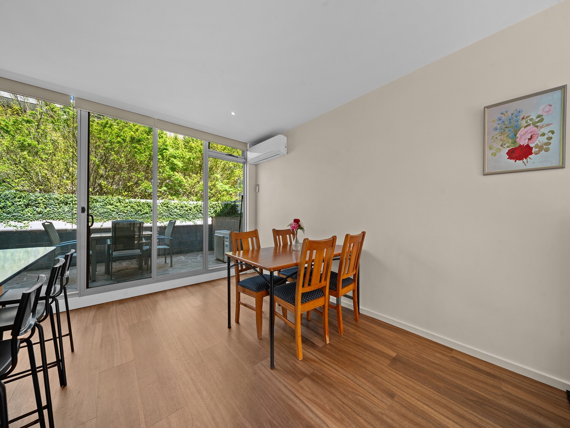 Modern appartement in New Acton met zwembad, sauna en balkon op loopafstand van centrum Canberra - foto 11