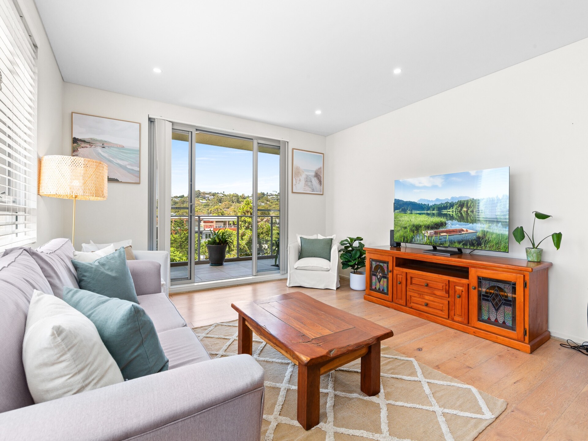 Stijlvol licht appartement met 3 slaapkamers in Newport - foto 6