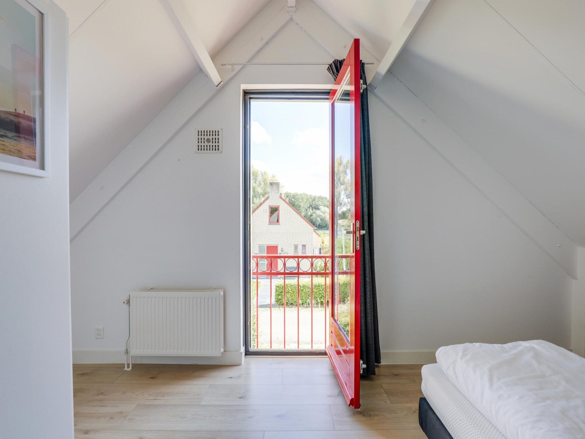 Vrijstaande bungalow aan recreatiemeer in Ewijk voor 6 personen - foto 7