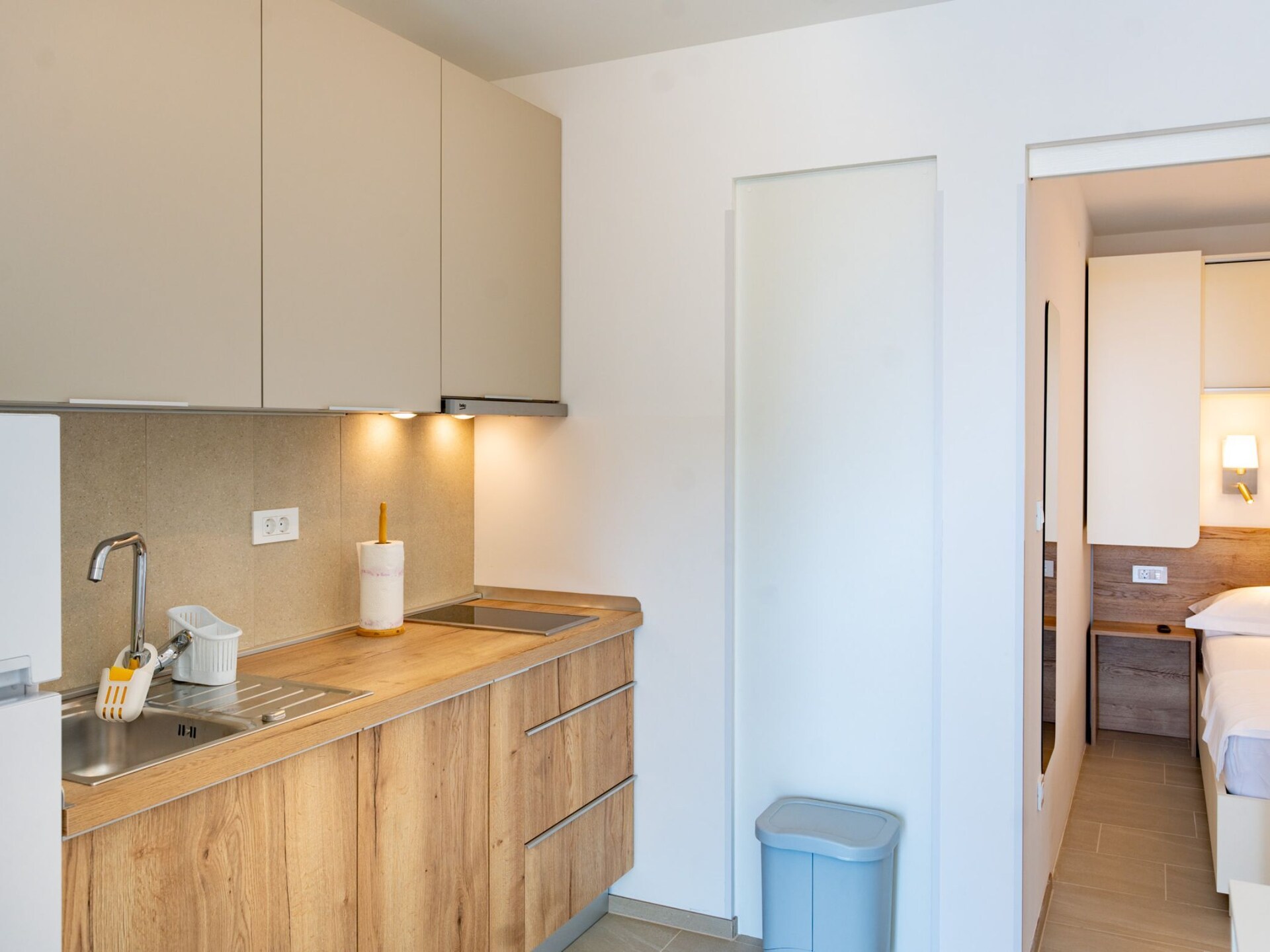 Knus appartement met terras op 100 meter van het strand in Banjol - foto 12