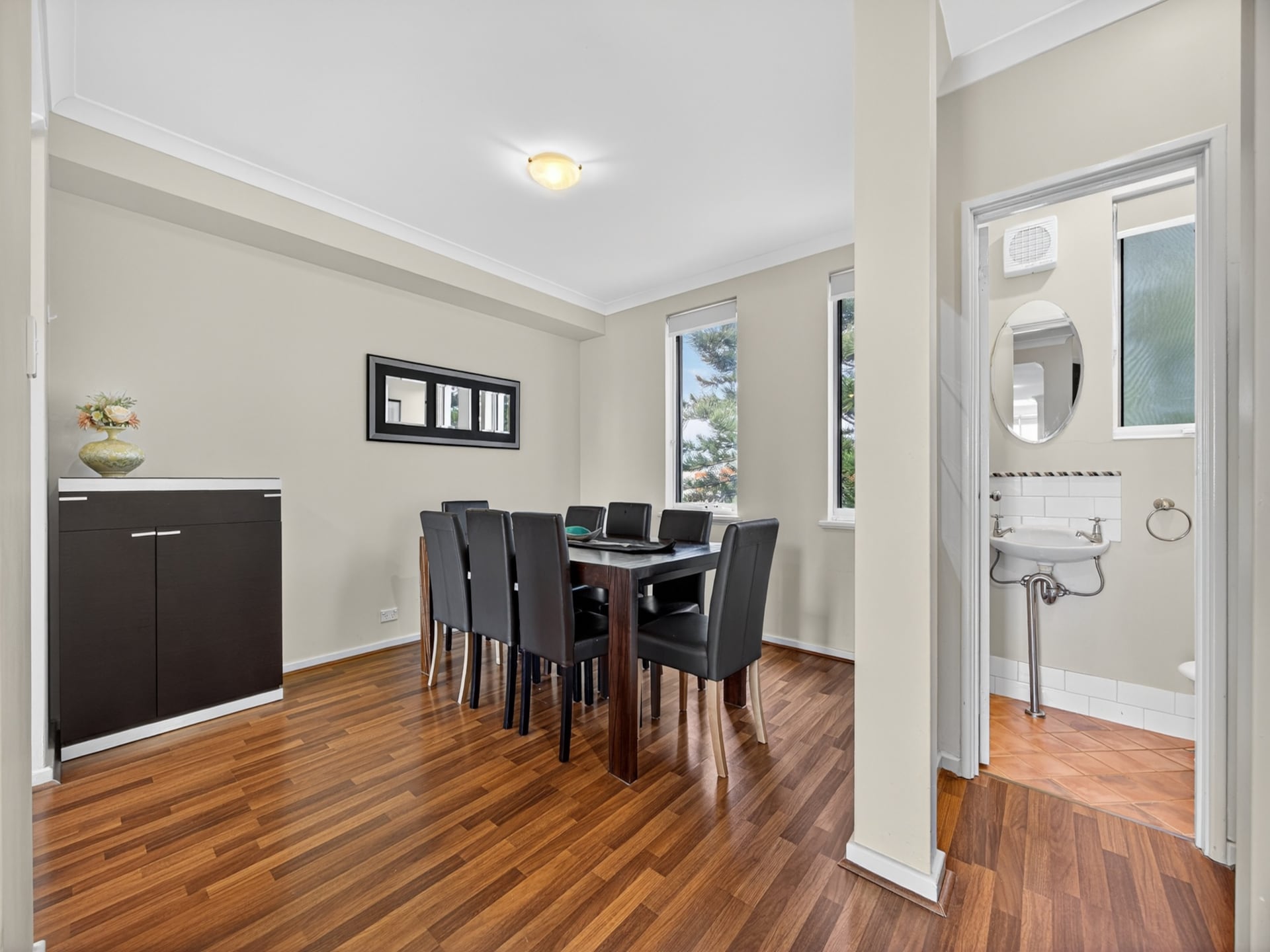 Kanaalzicht Appartement in Halls Head – Ruim, Zwembad & Nabij Cafés - foto 9