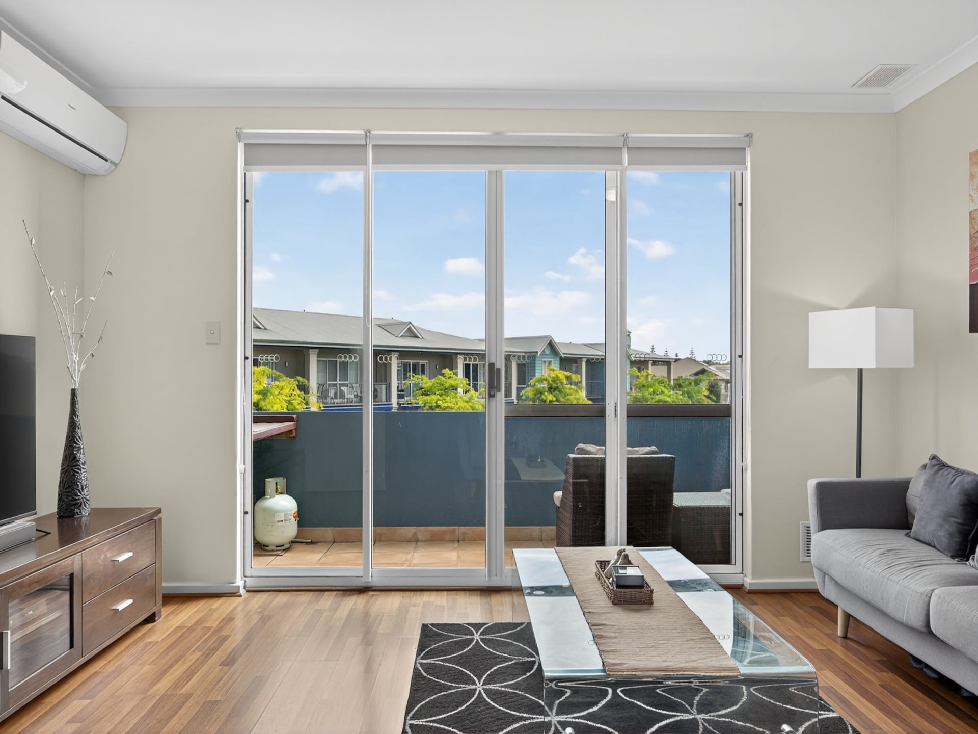 Kanaalzicht Appartement in Halls Head – Ruim, Zwembad & Nabij Cafés - foto 13