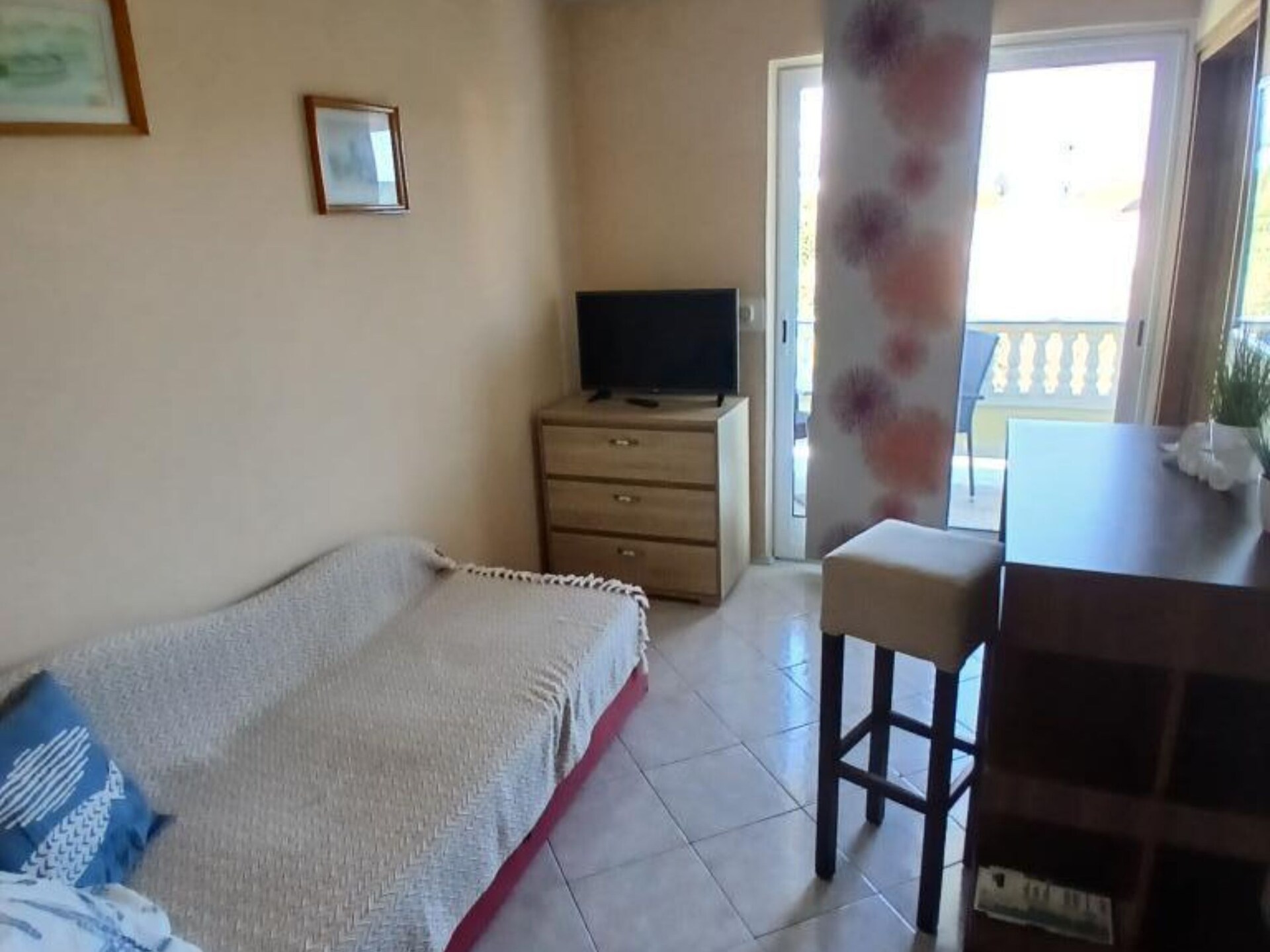 Op 700 m van het strand: ruim appartement in Kampor voor 5 personen - foto 5