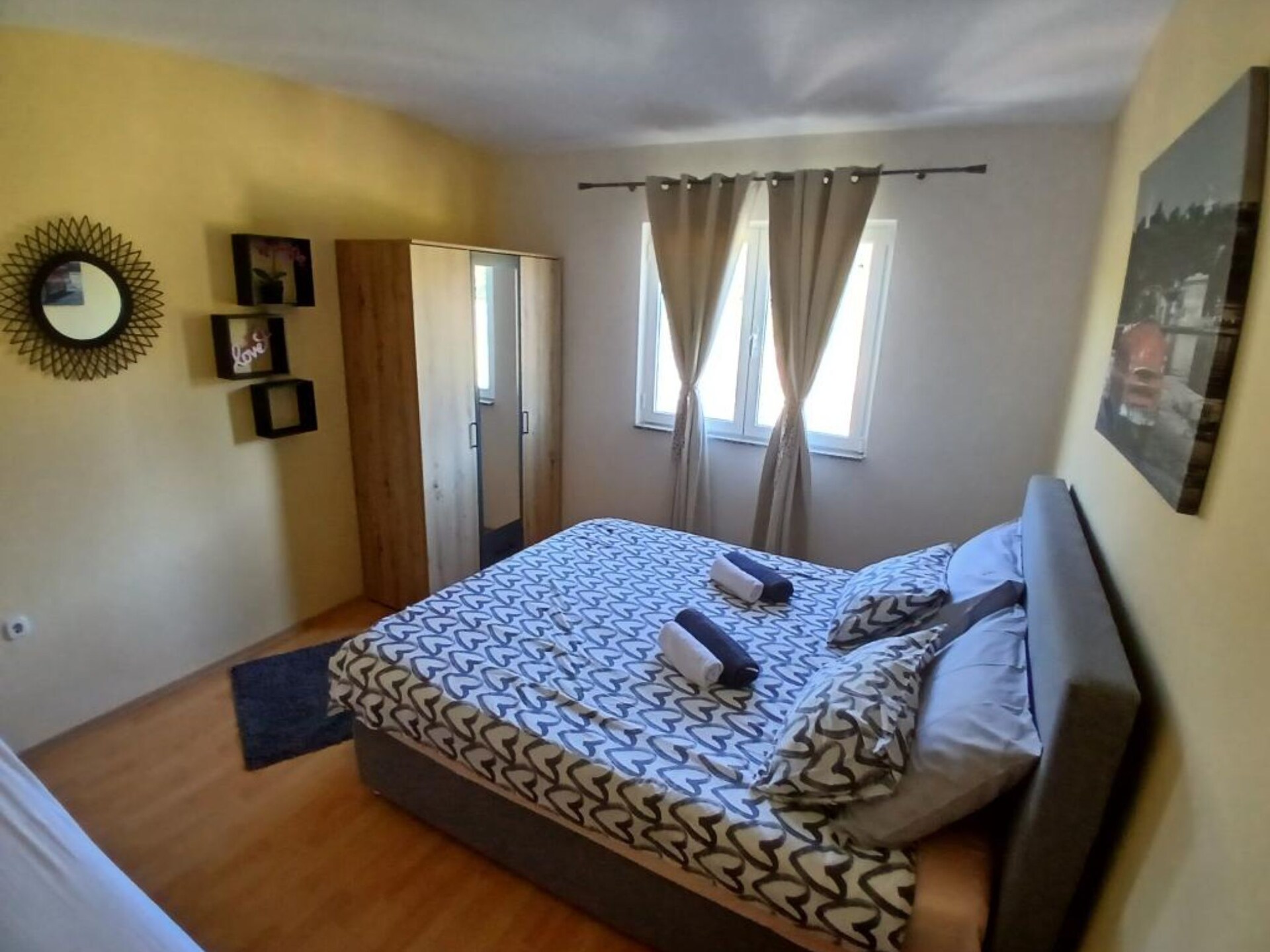 Op 700 m van het strand: ruim appartement in Kampor voor 5 personen - foto 2