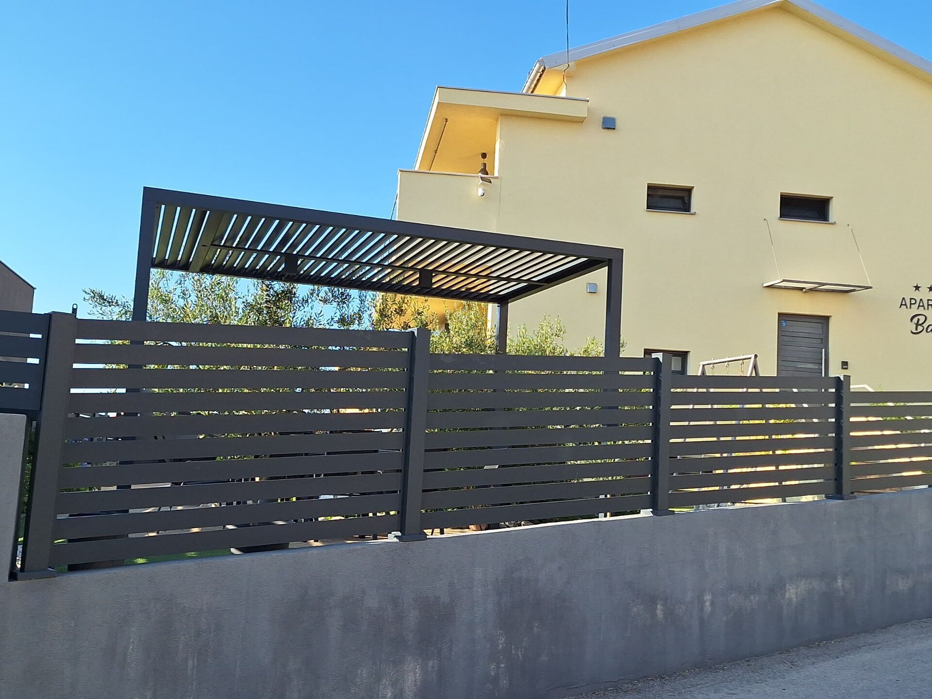 Appartement Roza: Zeezicht-balkon op 200m van het strand in Šibenik - foto 17