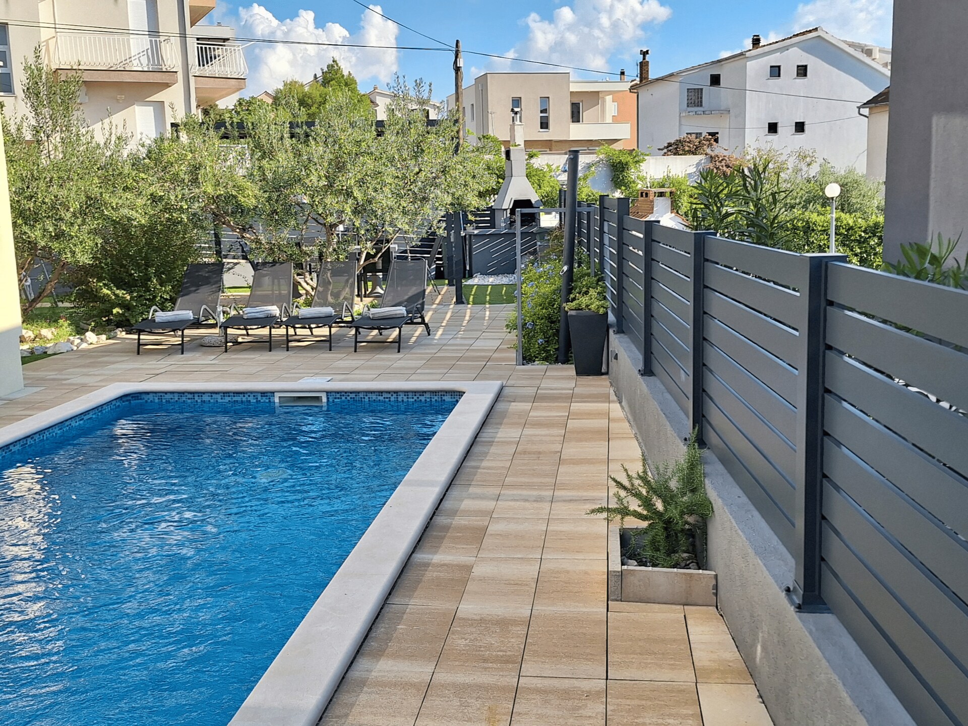 Appartement Roza: Zeezicht-balkon op 200m van het strand in Šibenik - foto 28