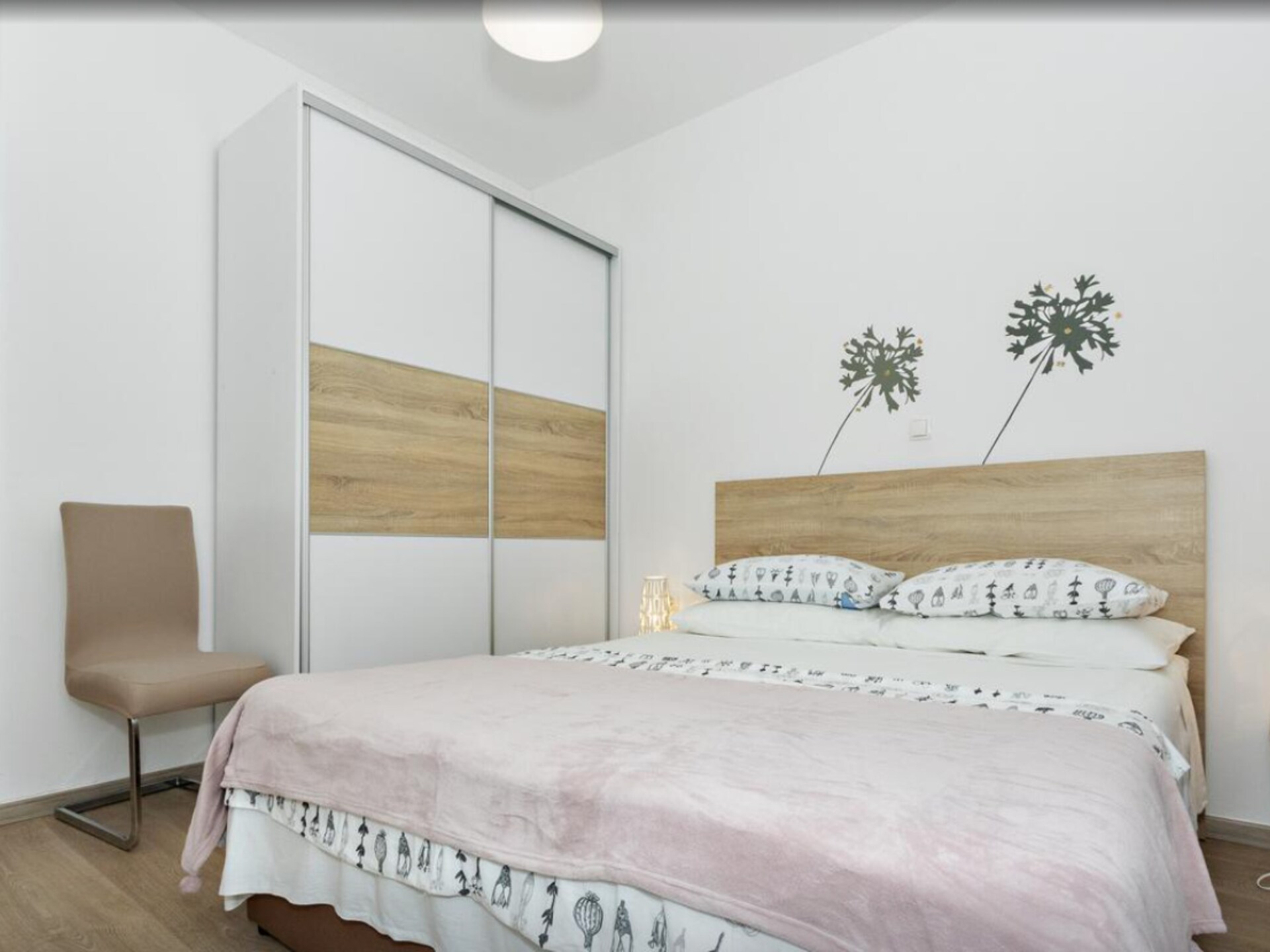 Appartement Roza: Zeezicht-balkon op 200m van het strand in Šibenik - foto 13