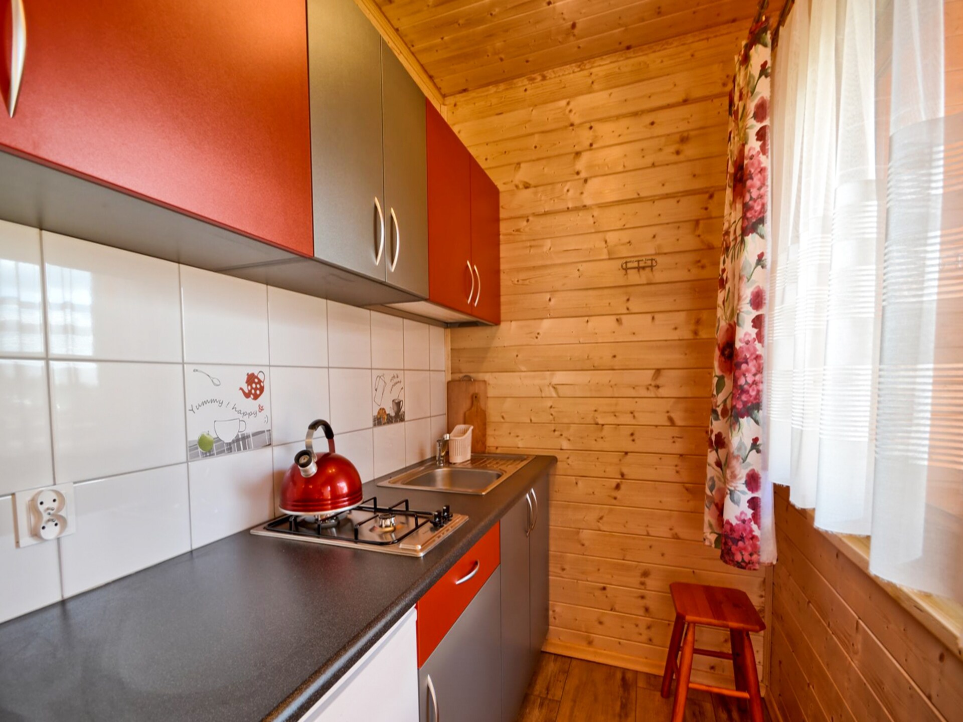 Vrijstaand bosvakantiehuis voor 5 personen op 150m van strand in Karwia - foto 5