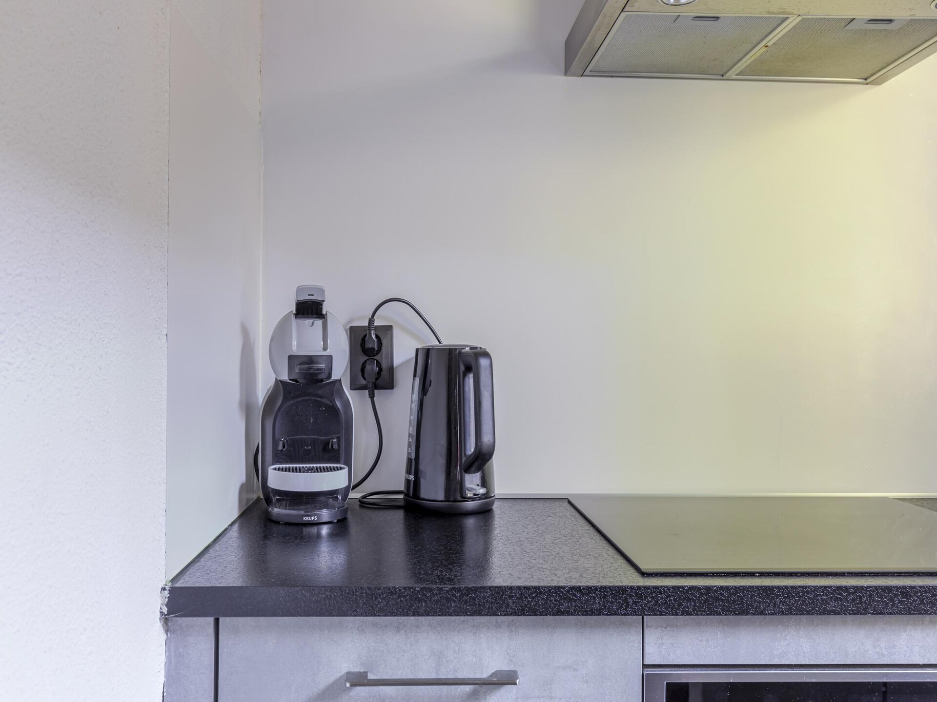 Vrijstaande wellnessbungalow aan het meer in Ewijk voor 4 personen - foto 20