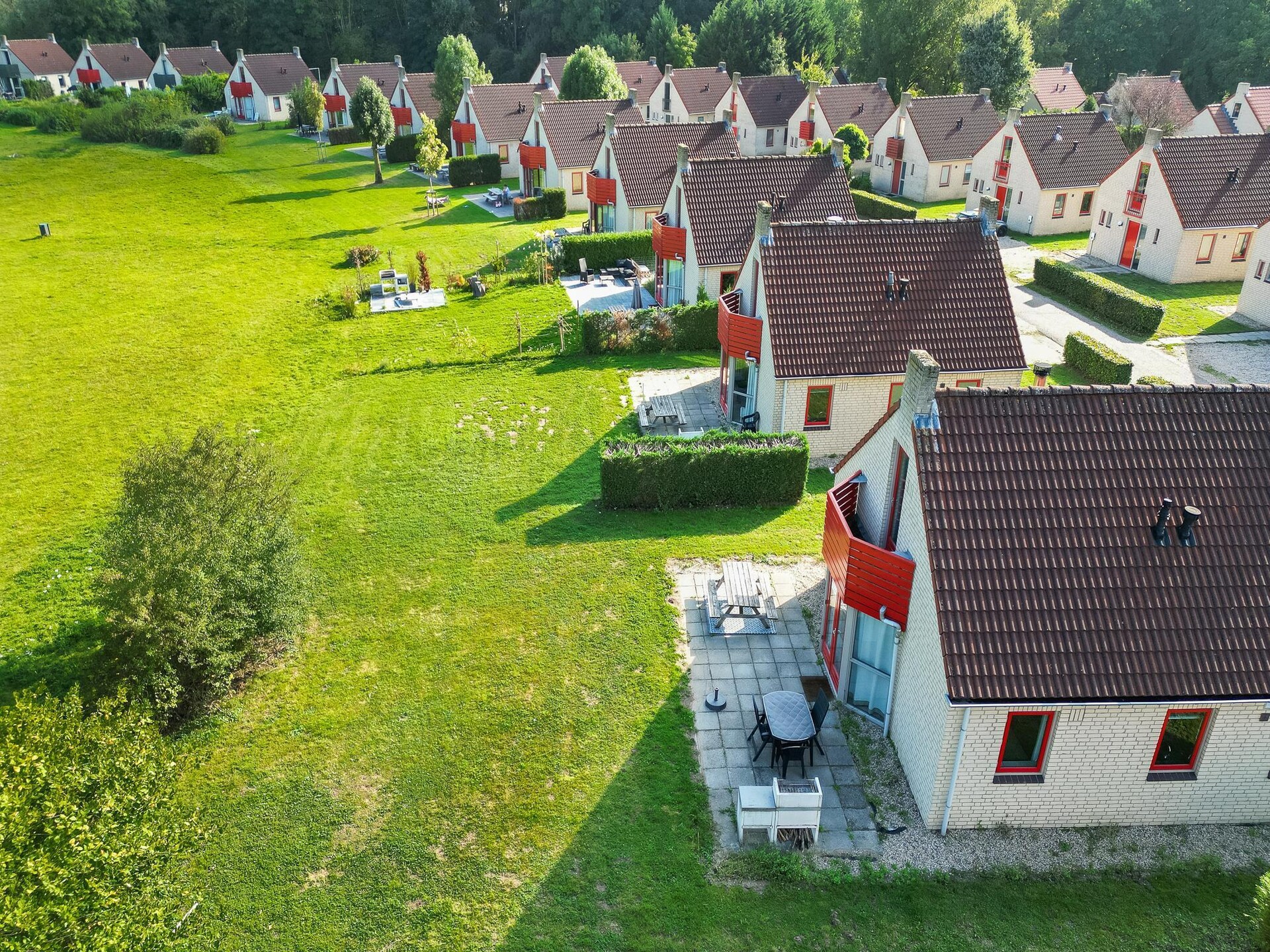 Vrijstaande bungalow aan het meer in Ewijk voor 6 personen - foto 34