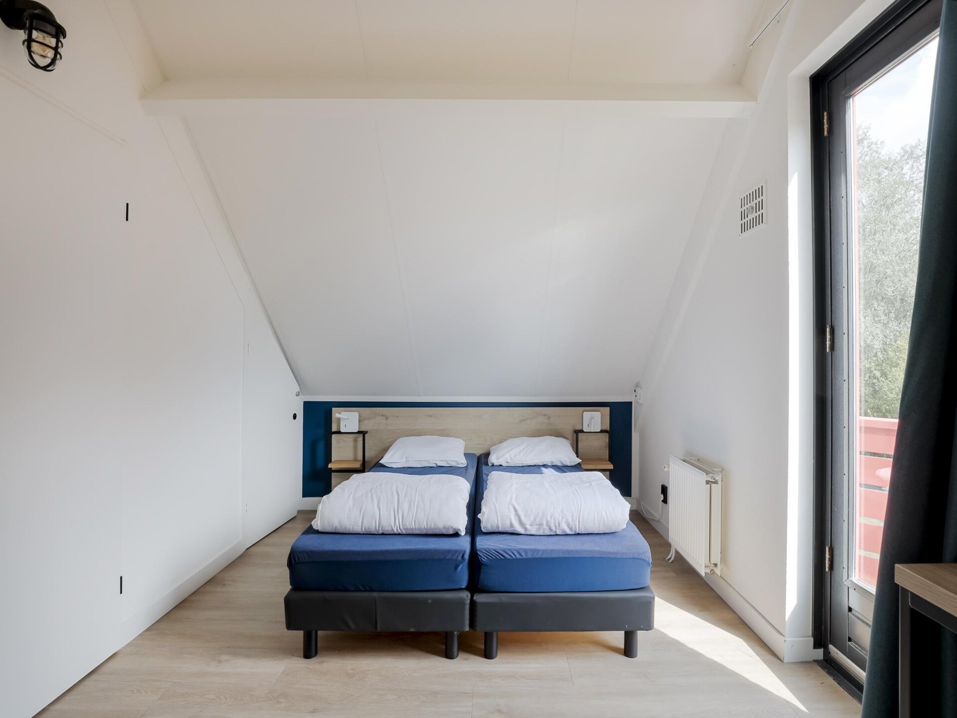 Vrijstaande bungalow aan het meer in Ewijk voor 6 personen - foto 19