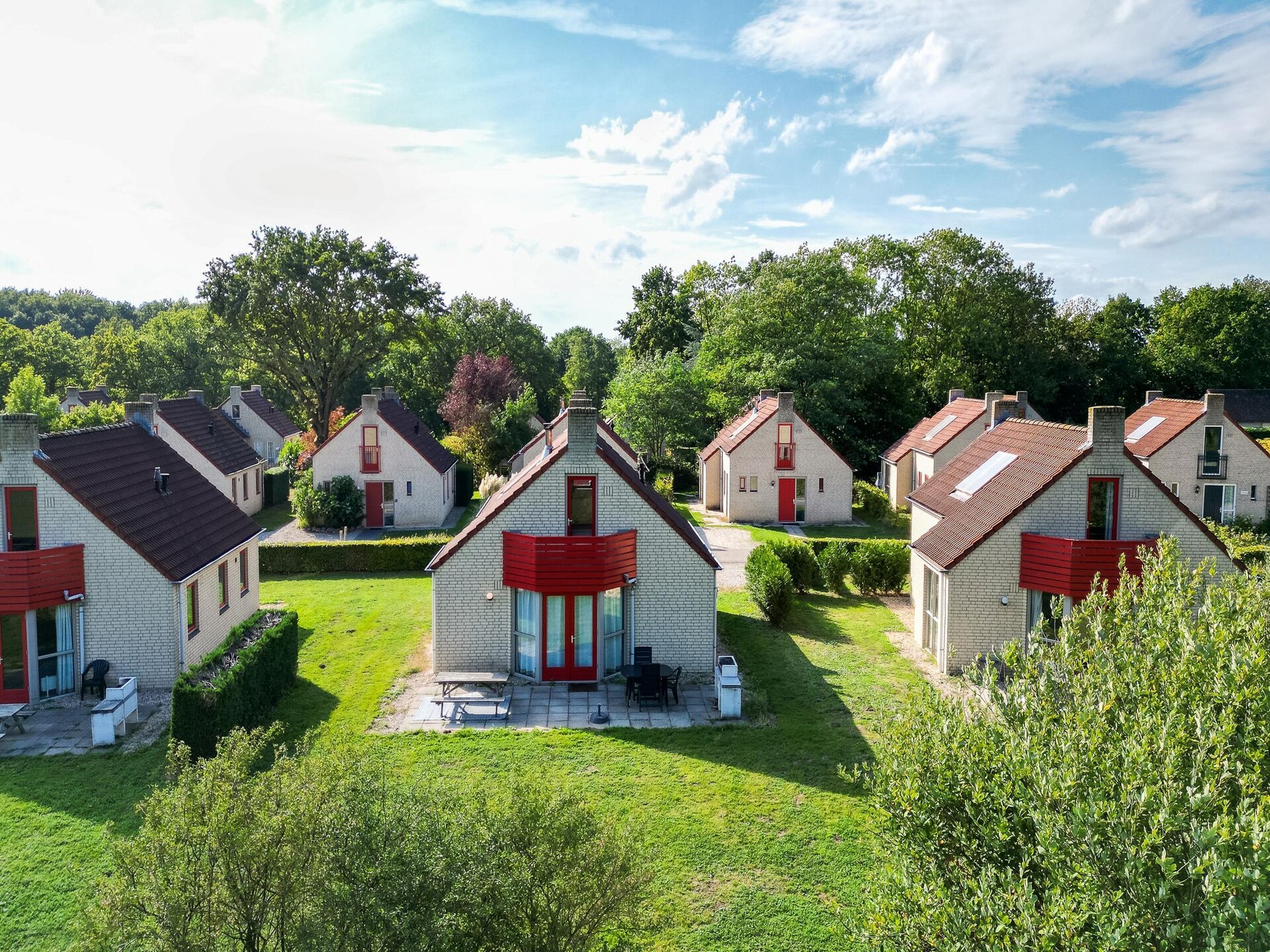 Vrijstaande bungalow aan het meer in Ewijk voor 6 personen - foto 37