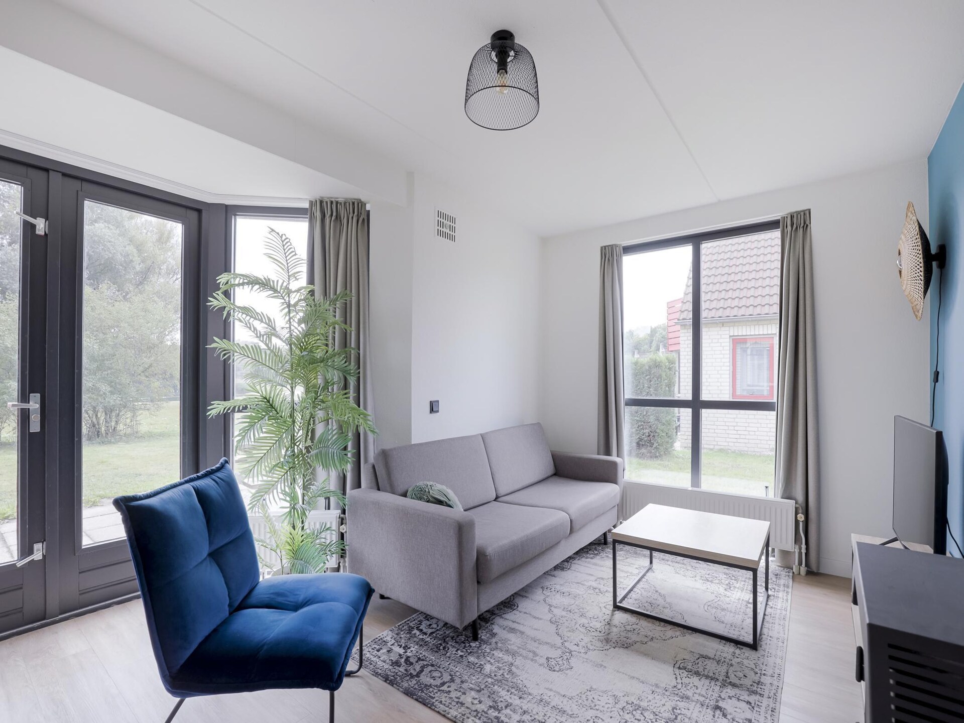 Vrijstaande bungalow aan het meer in Ewijk voor 6 personen - foto 3