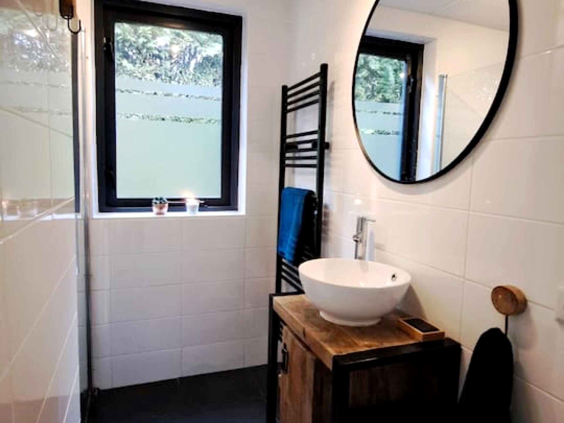 Vrijstaande VIP-bungalow met sauna in bosrijk Ewijk - foto 18