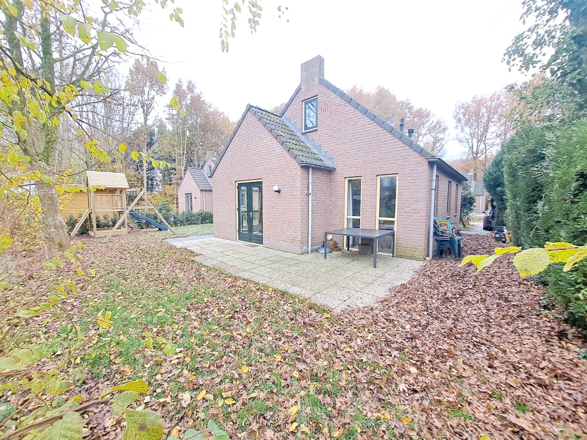 Vrijstaande VIP-bungalow met sauna in bosrijk Ewijk - foto 21