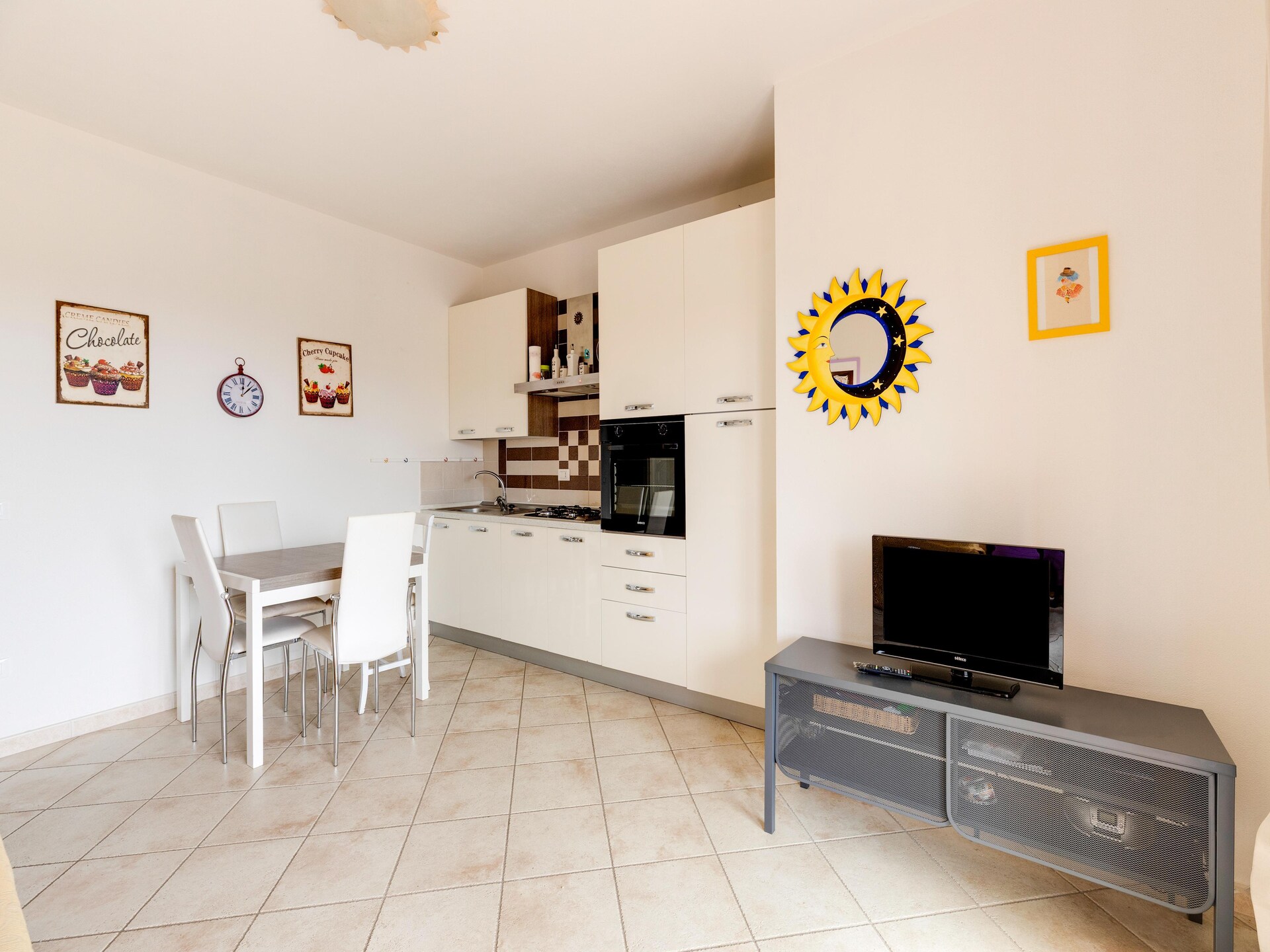 Licht appartement met zwembad en terras, 500m van zee in Castelsardo - foto 12