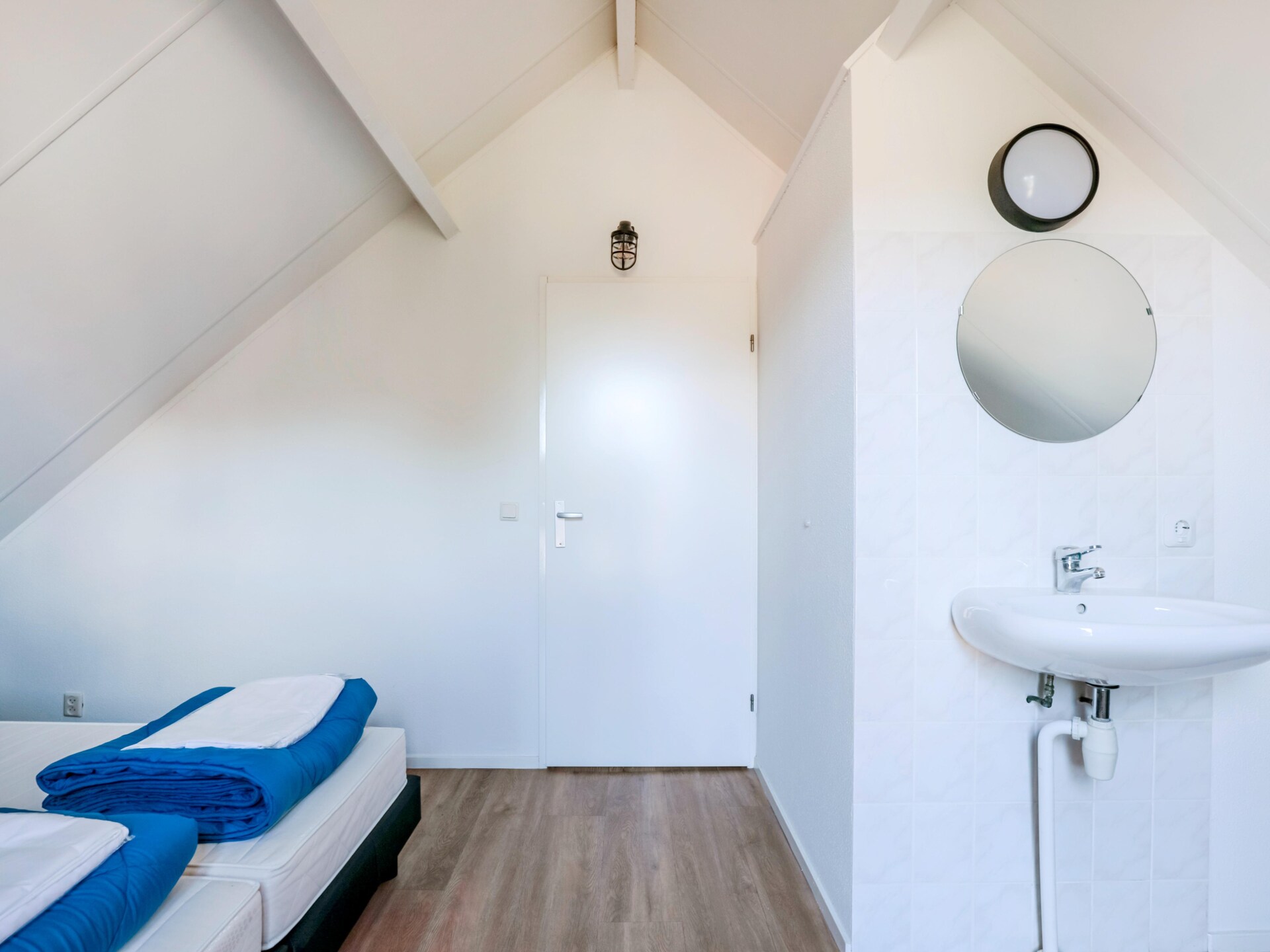 Forest 217: Vrijstaande sauna bungalow aan het water voor 6 personen - foto 18