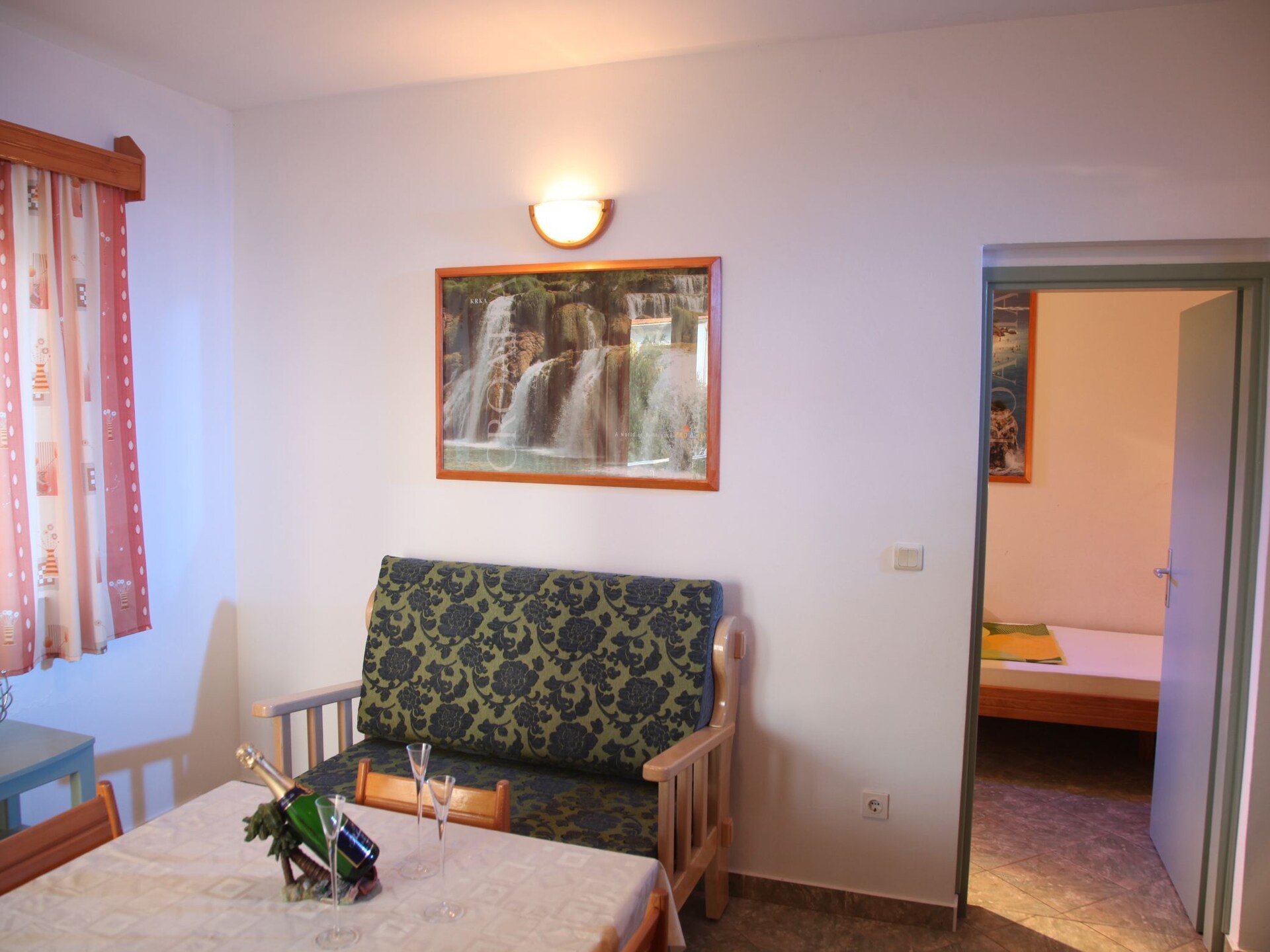 Apartments Gabi - Two Bedroom Apartments with Balcony with Garden View (A2) - foto 2