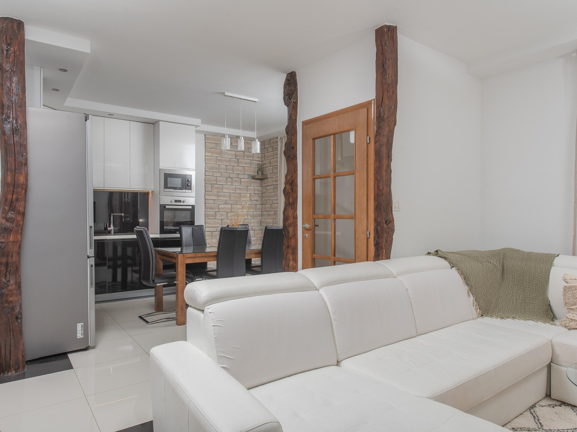 Villa Old House: privézwembad, jacuzzi en zomerkeuken bij Šumet - foto 21