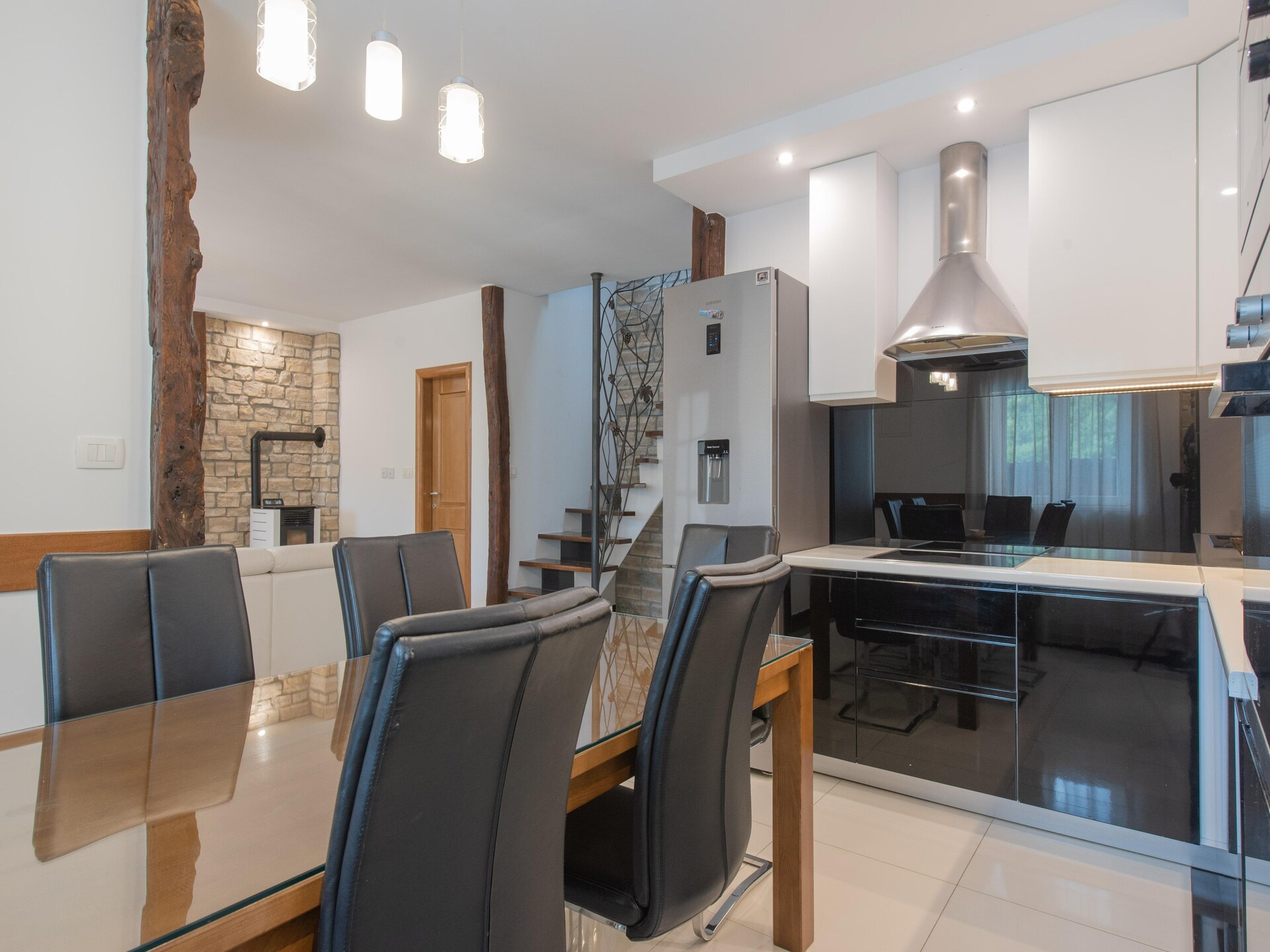 Villa Old House: privézwembad, jacuzzi en zomerkeuken bij Šumet - foto 22