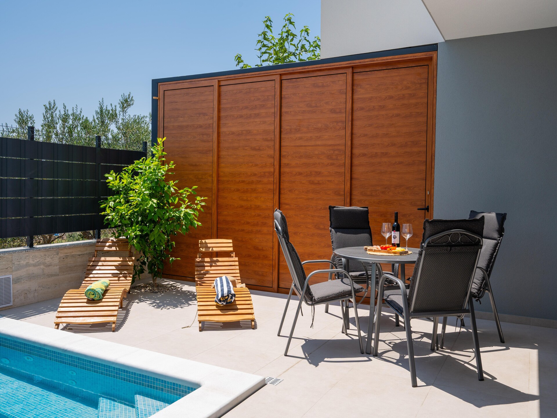 Moderne villa met privézwembad, hydromassage en waterval nabij Split - foto 12