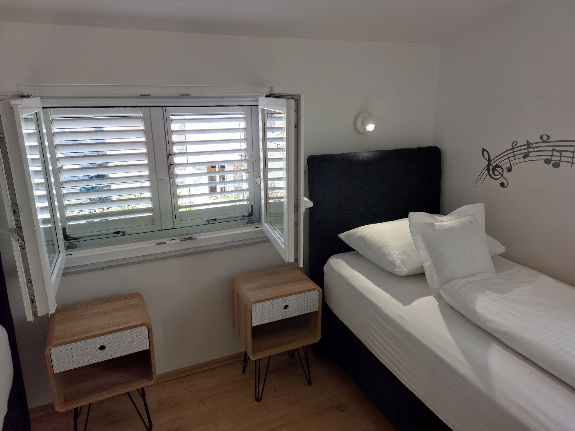 Villa Nižić Makarska -Two Bedroom Apartment With Terrace And Hot Tub (Lux F) - foto 8