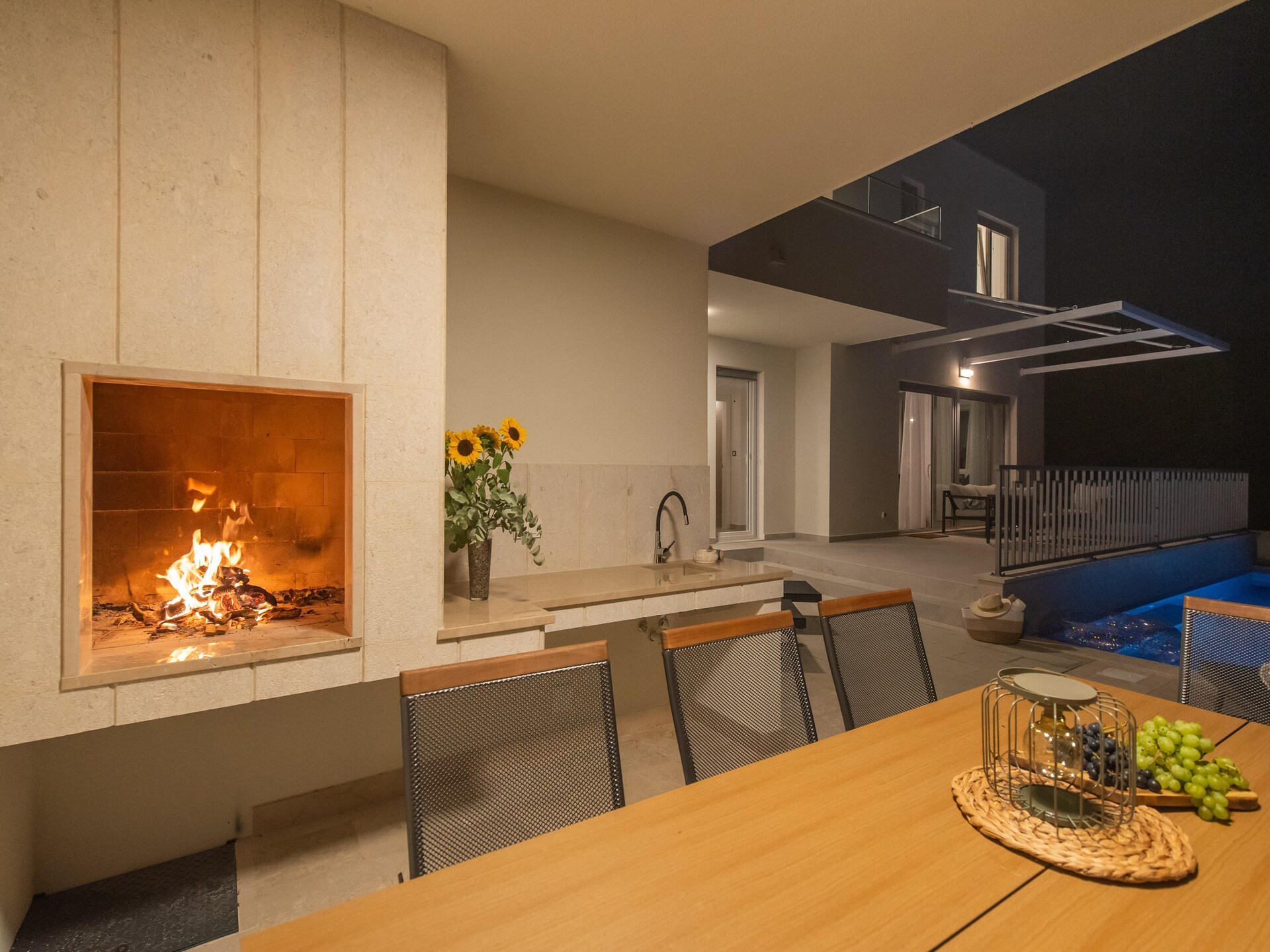 Villa Vista Vinea: luxe privévilla met panoramisch uitzicht en verwarmd zwembad bij Split - foto 45