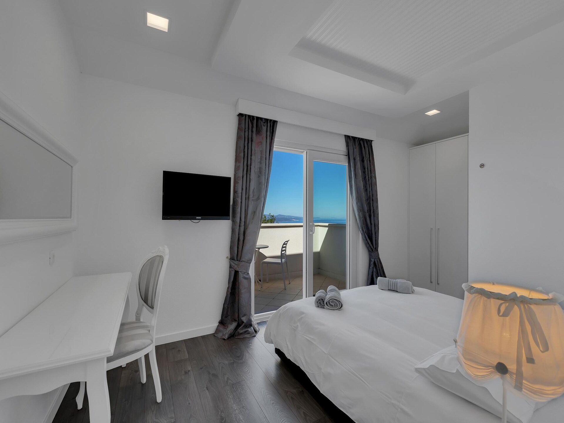 Villa Prestige in Baška Voda met privézwembad voor 10 personen - foto 22