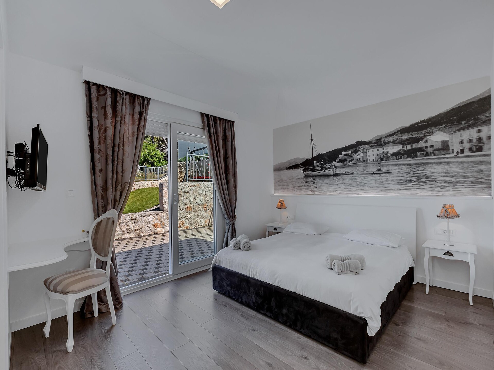 Villa Prestige in Baška Voda met privézwembad voor 10 personen - foto 25