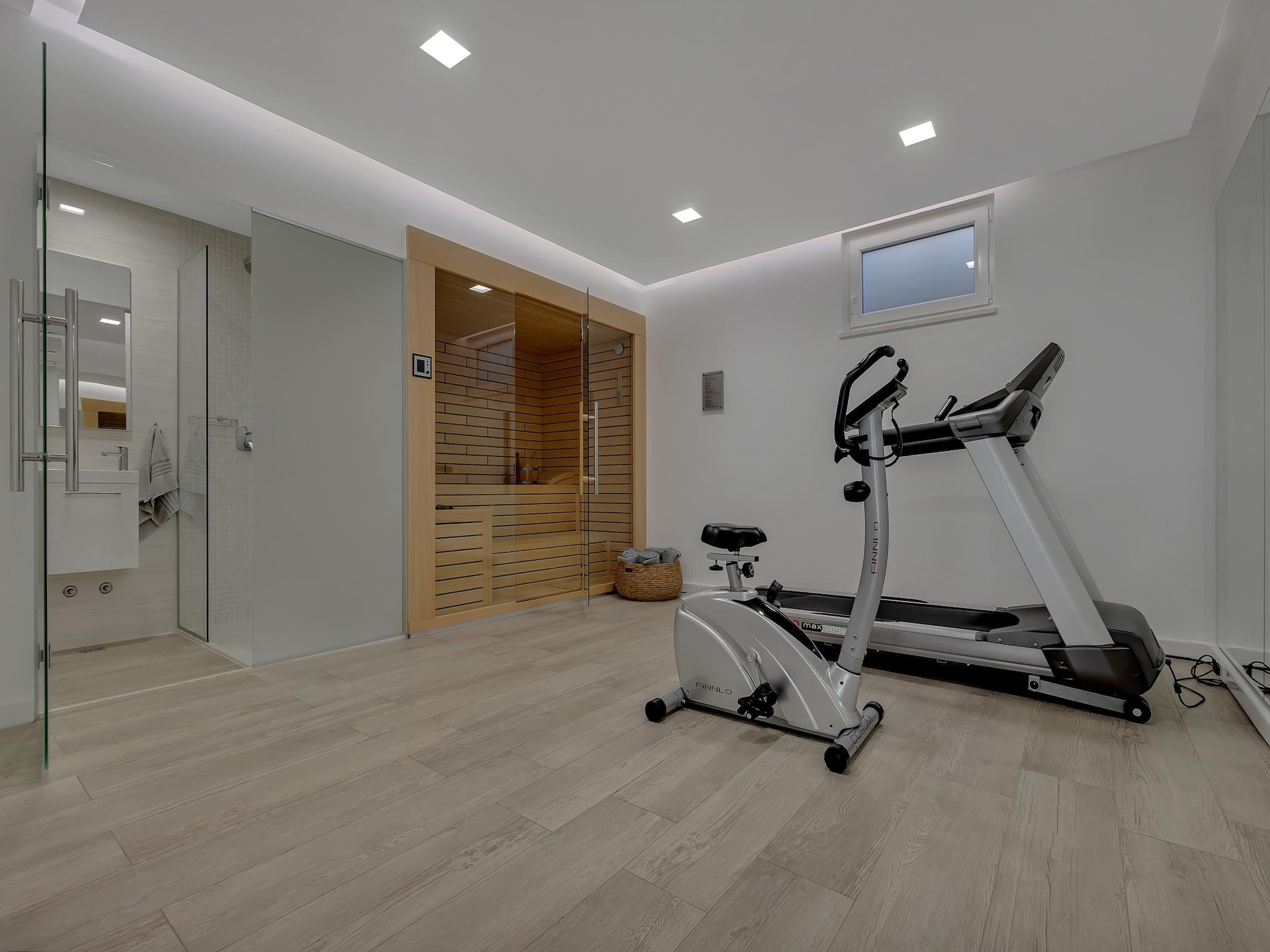 Villa Prestige in Baška Voda met privézwembad voor 10 personen - foto 44