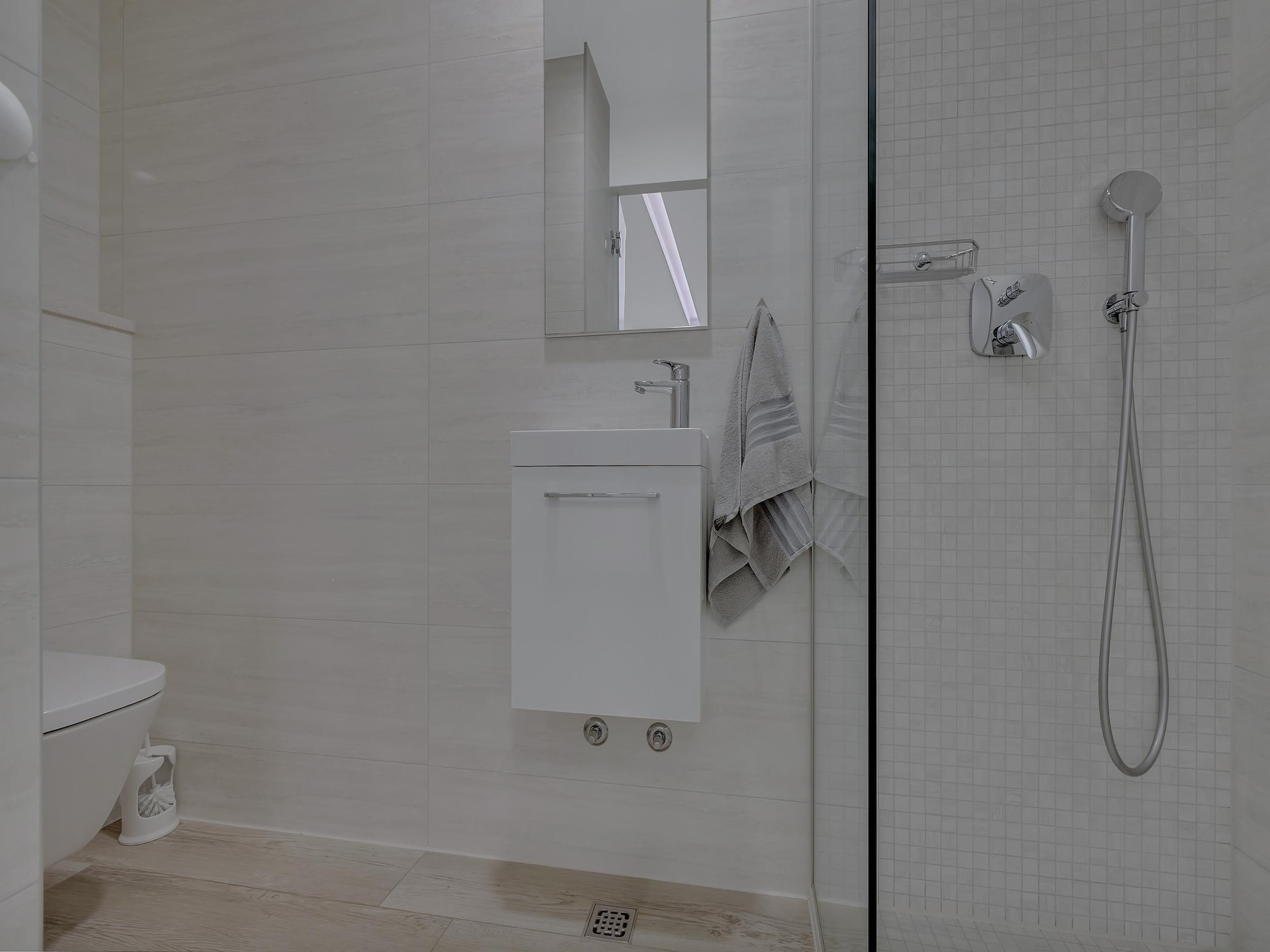 Villa Prestige in Baška Voda met privézwembad voor 10 personen - foto 32