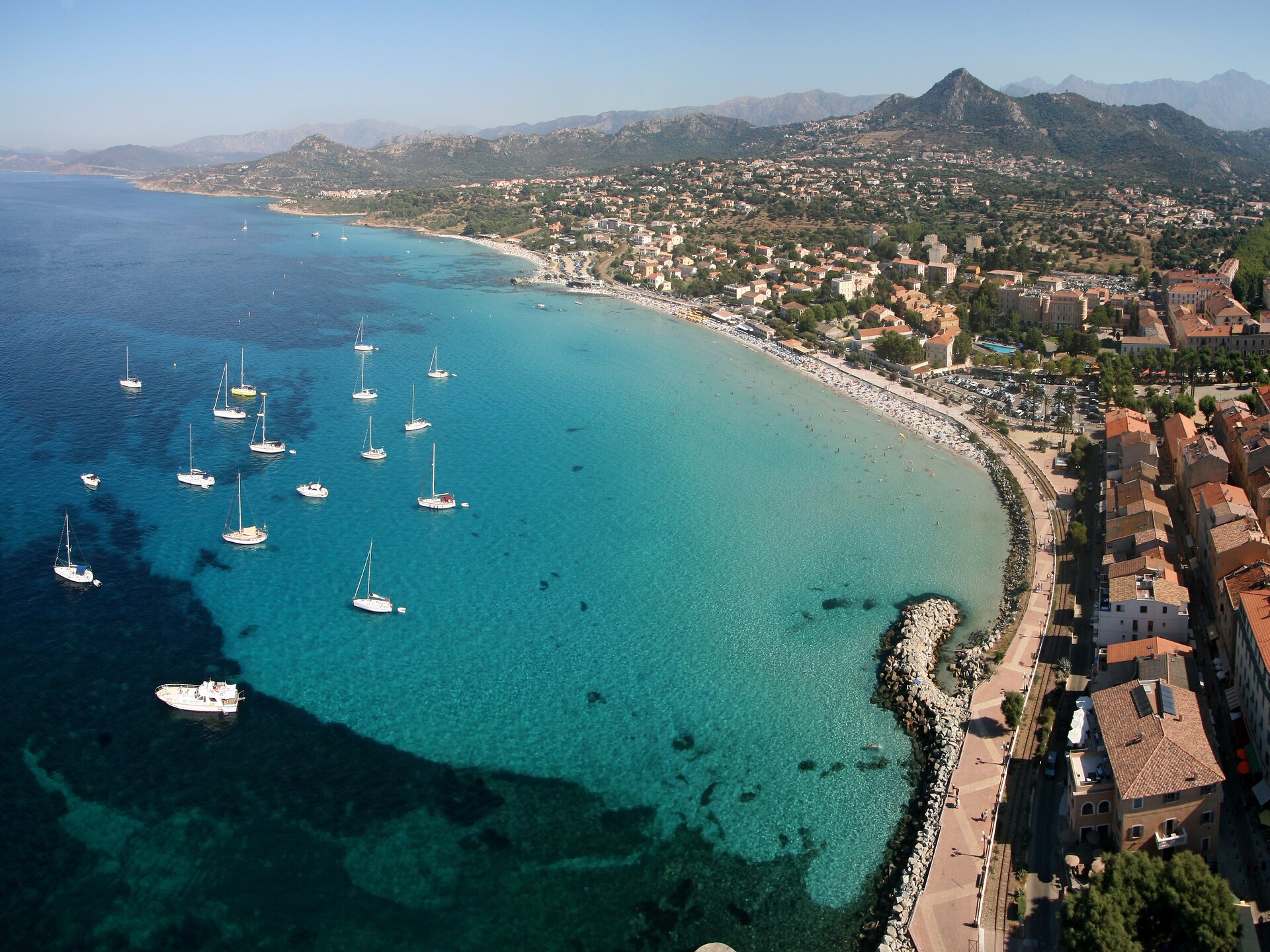 Knusse vrijstaande studio met balkon voor 3 personen in L'Ile Rousse - foto 21
