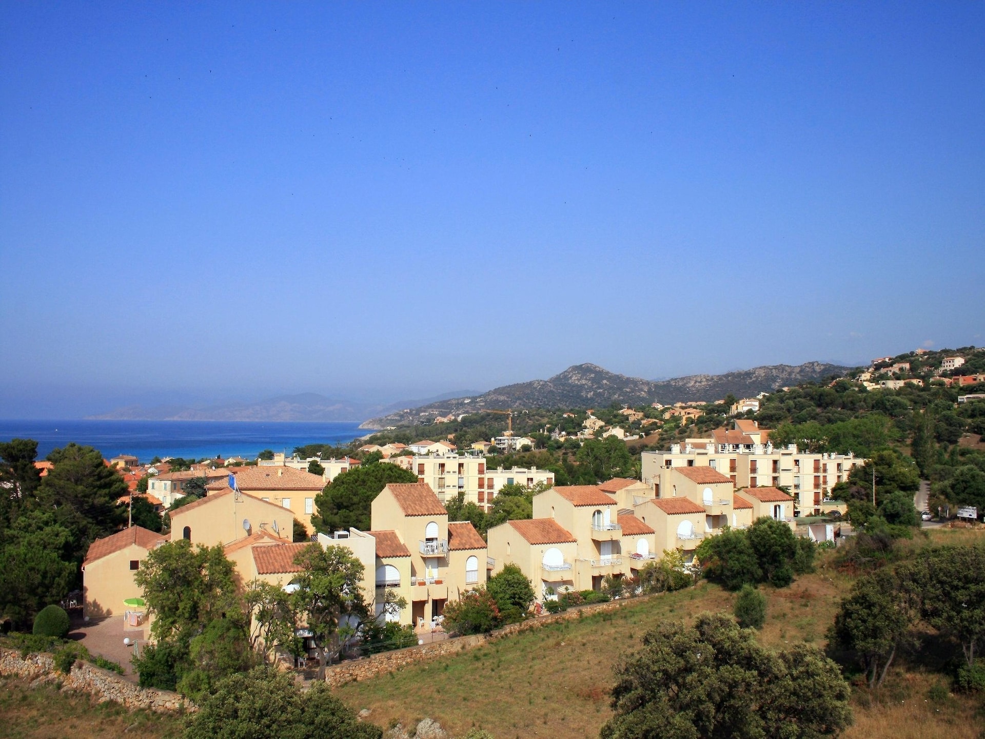 Knusse vrijstaande studio met balkon voor 3 personen in L'Ile Rousse - foto 28