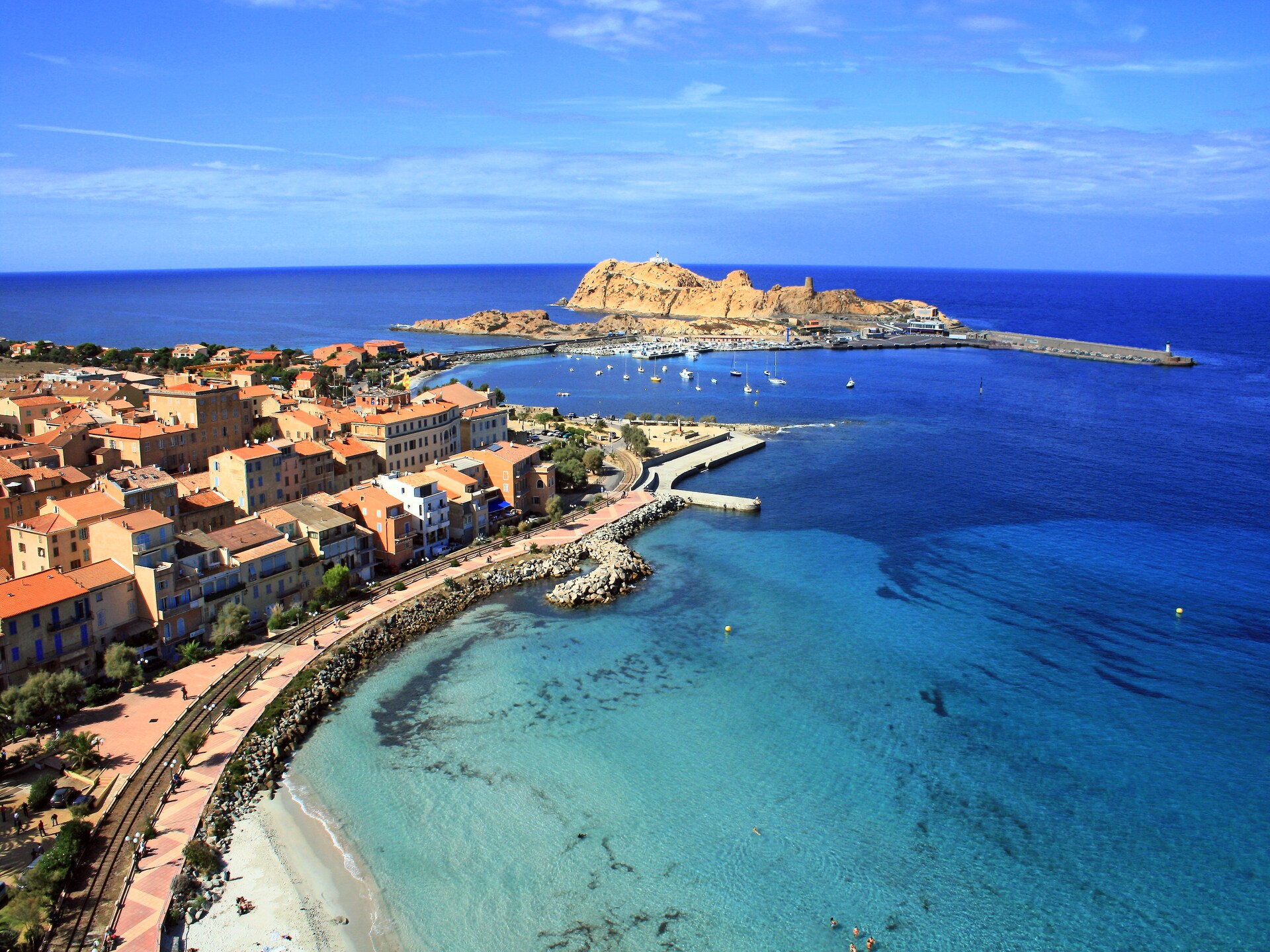 Knusse vrijstaande studio met balkon voor 3 personen in L'Ile Rousse - foto 13