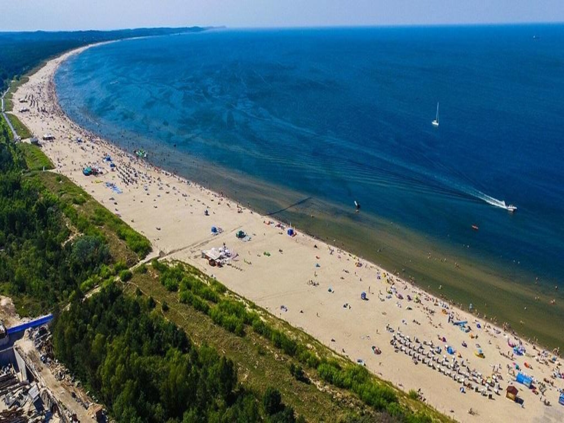 Op 900 m van zee: Ruim appartement bij het kuurpark in Świnoujście - foto 1