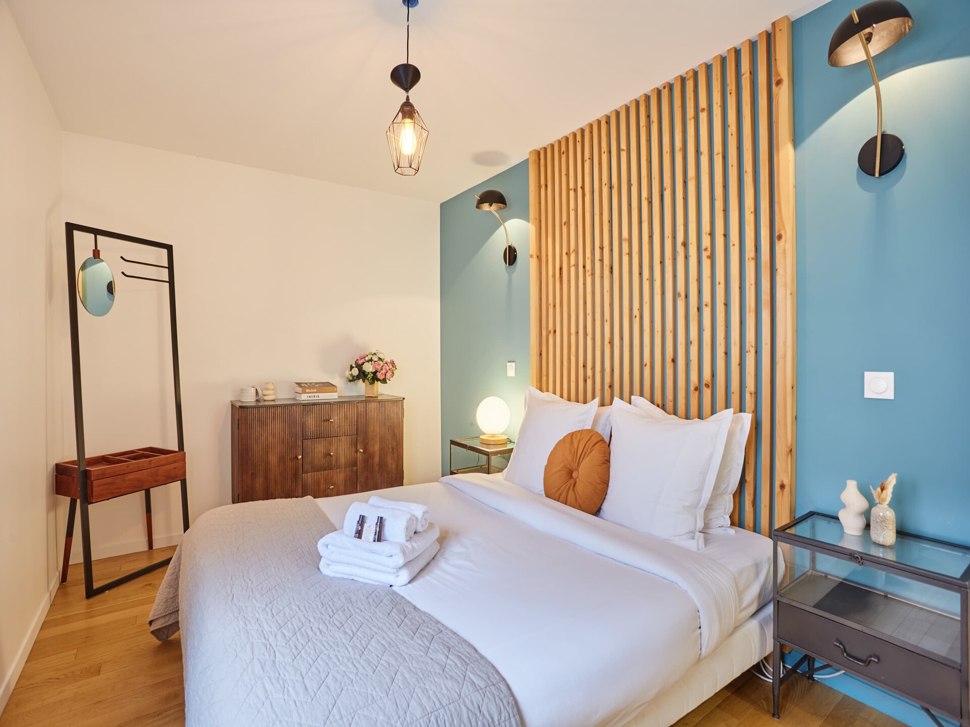 Charmant 2-kamerappartement in levendig 17e arrondissement, Parijs - foto 15