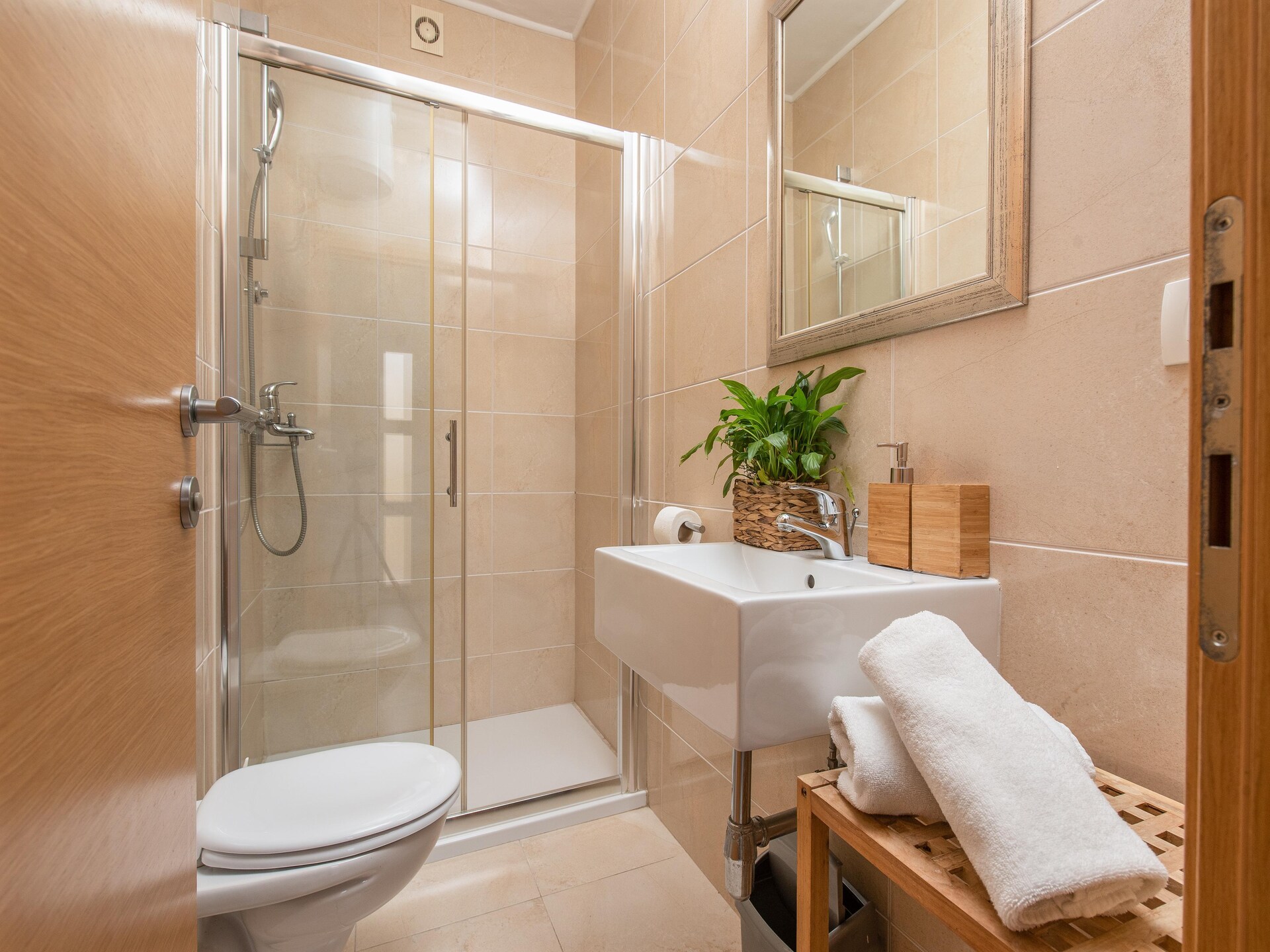 Villa AdriaStone: Luxe villa aan zee met privézwembad in Orebić, 10m van strand - foto 28