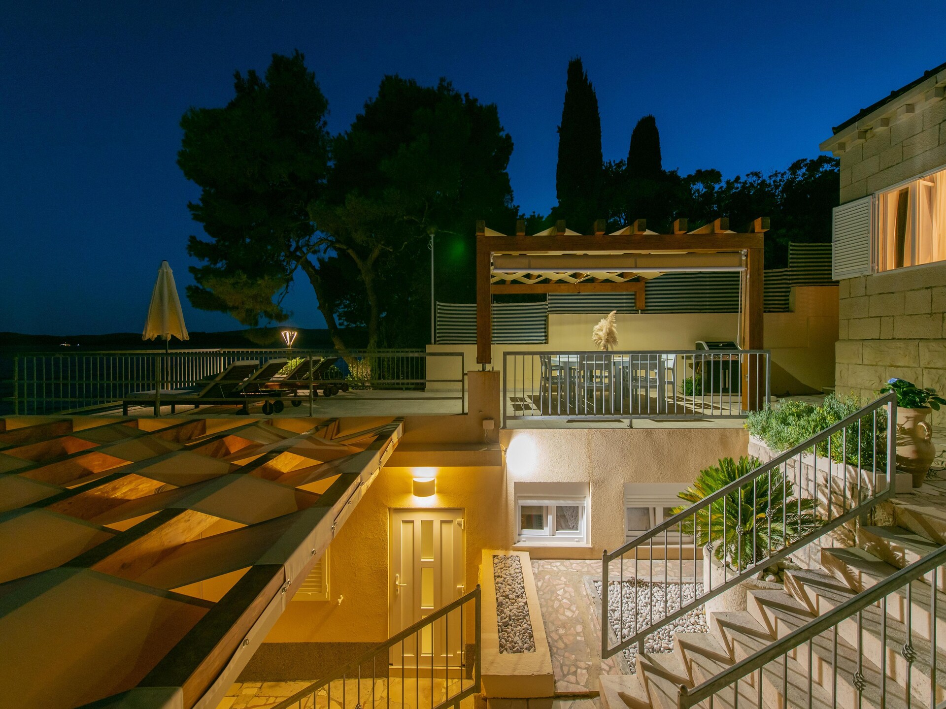 Villa AdriaStone: Luxe villa aan zee met privézwembad in Orebić, 10m van strand - foto 35