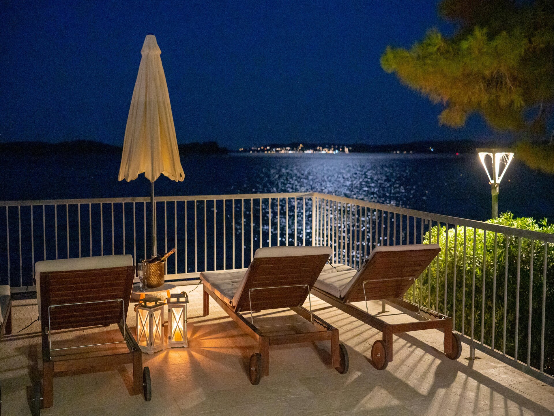 Villa AdriaStone: Luxe villa aan zee met privézwembad in Orebić, 10m van strand - foto 37