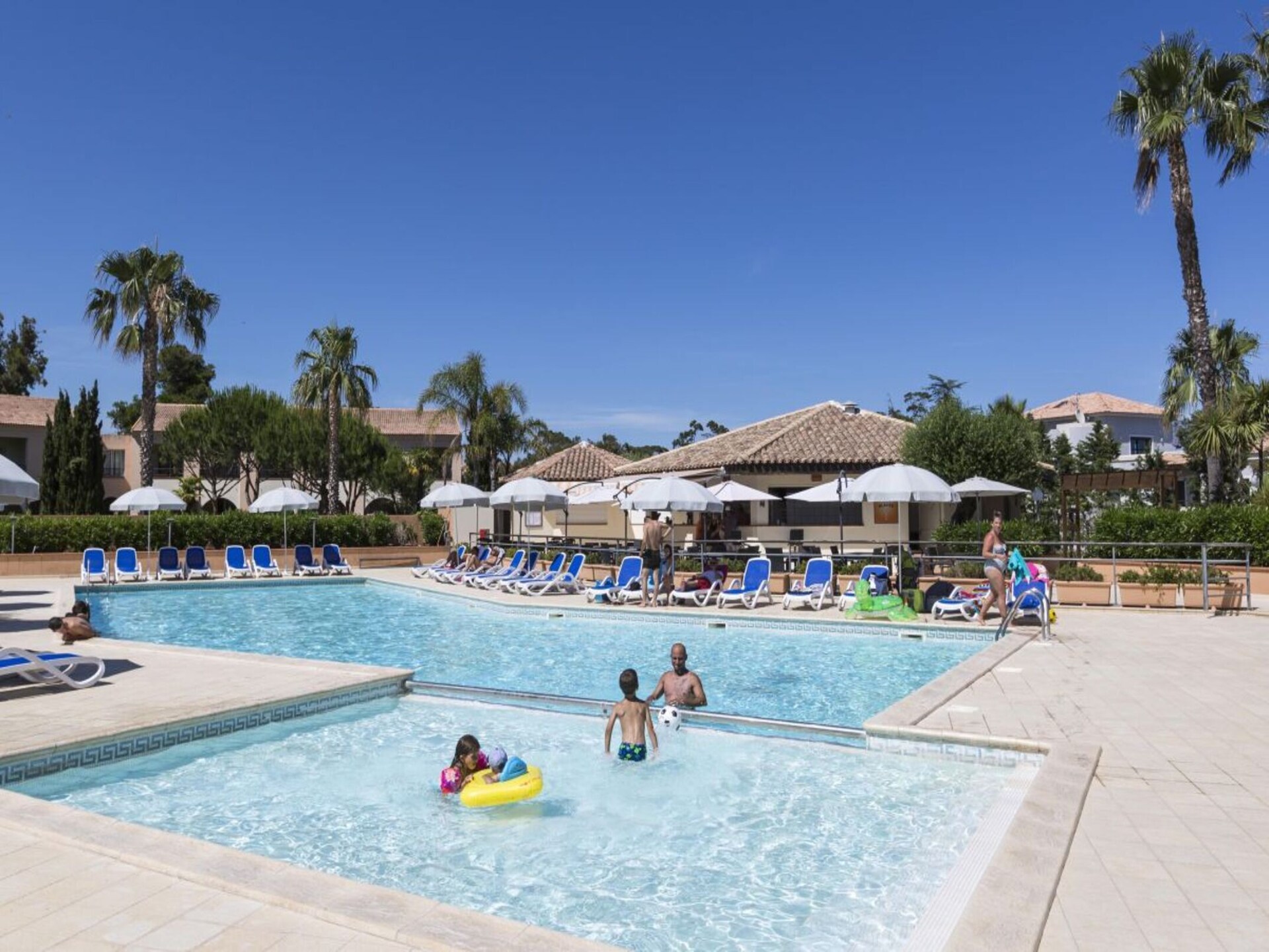 Zonnig vakantiehuis in Linguizzetta voor 6 personen - foto 7