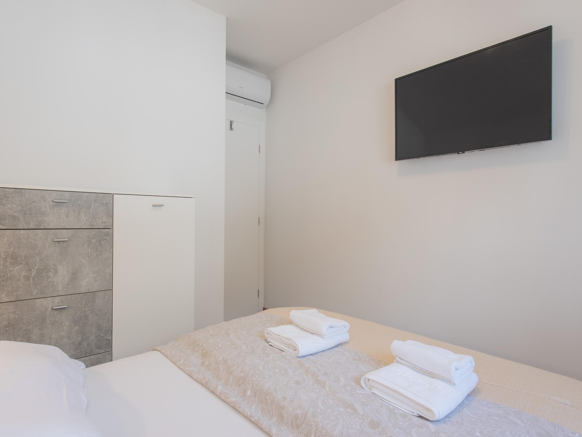 Villa Kristina: Ruim vakantiehuis voor 12 personen met zwembad bij Omiš - foto 31