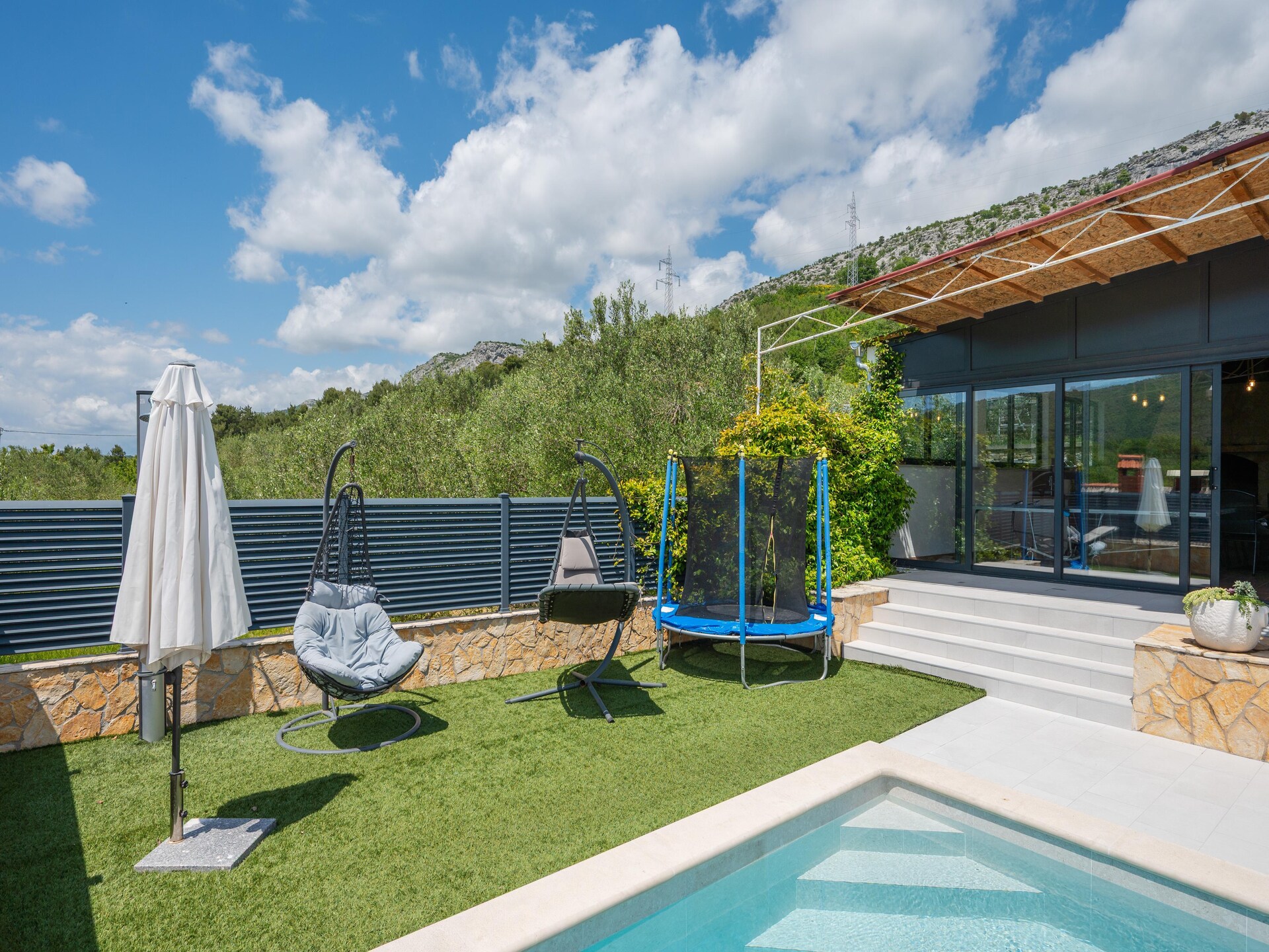 Villa Kristina: Ruim vakantiehuis voor 12 personen met zwembad bij Omiš - foto 13