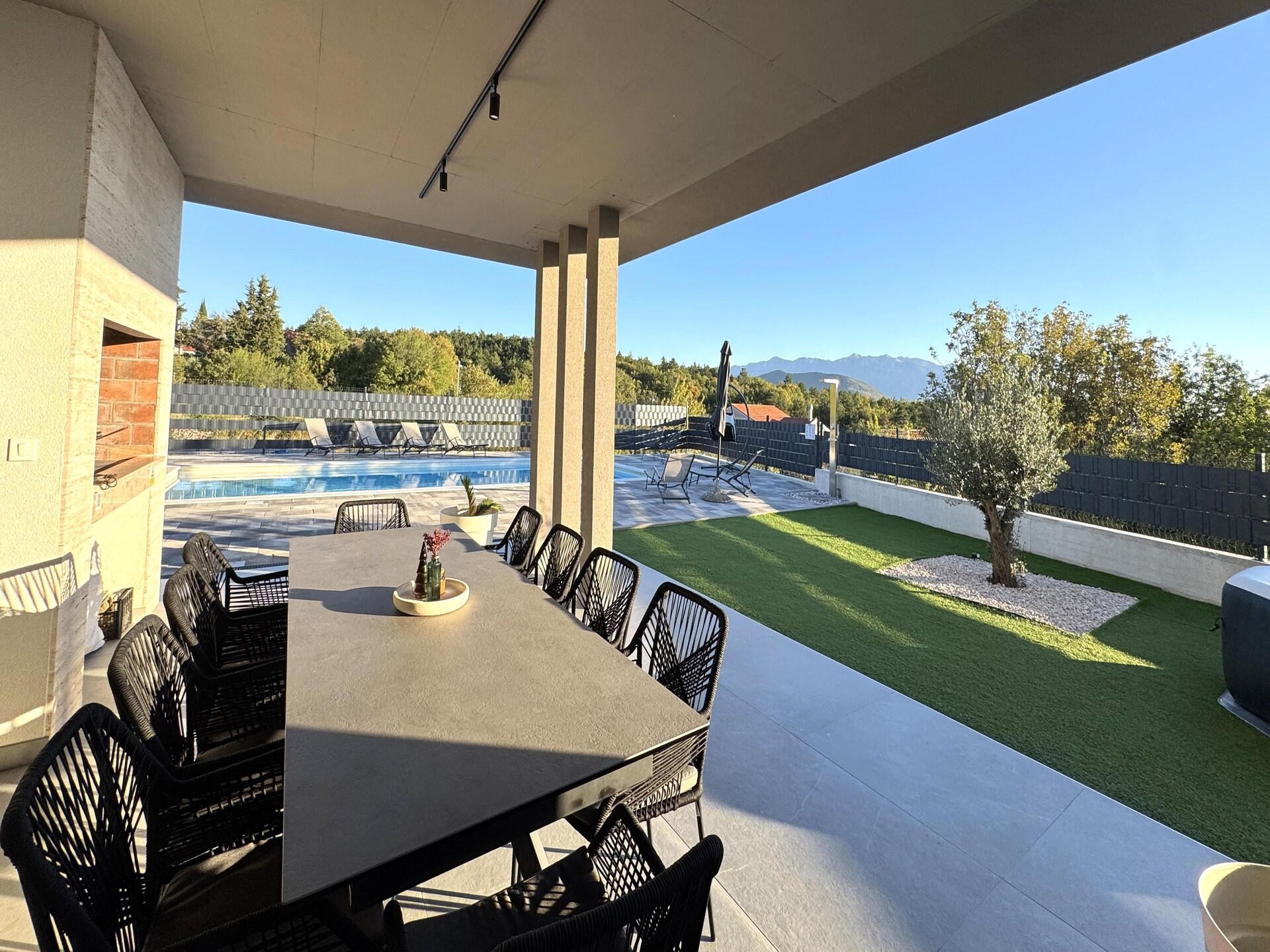 Villa Olive Residence: Luxe villa met verwarmd zwembad in de heuvels van Dalmatië - foto 30