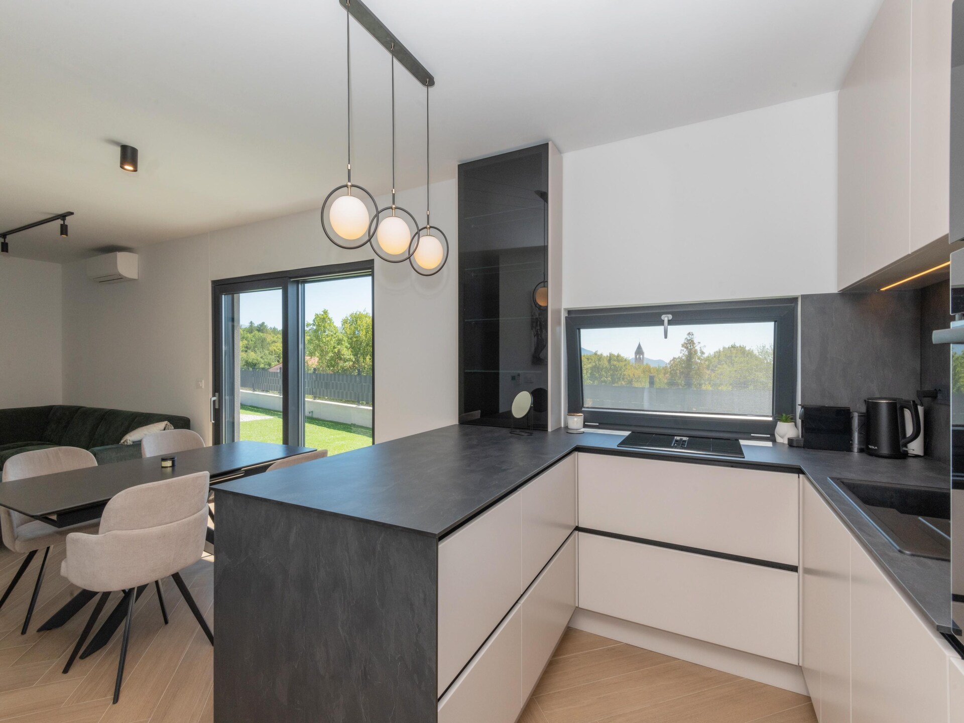 Villa Olive Residence: Luxe villa met verwarmd zwembad in de heuvels van Dalmatië - foto 18