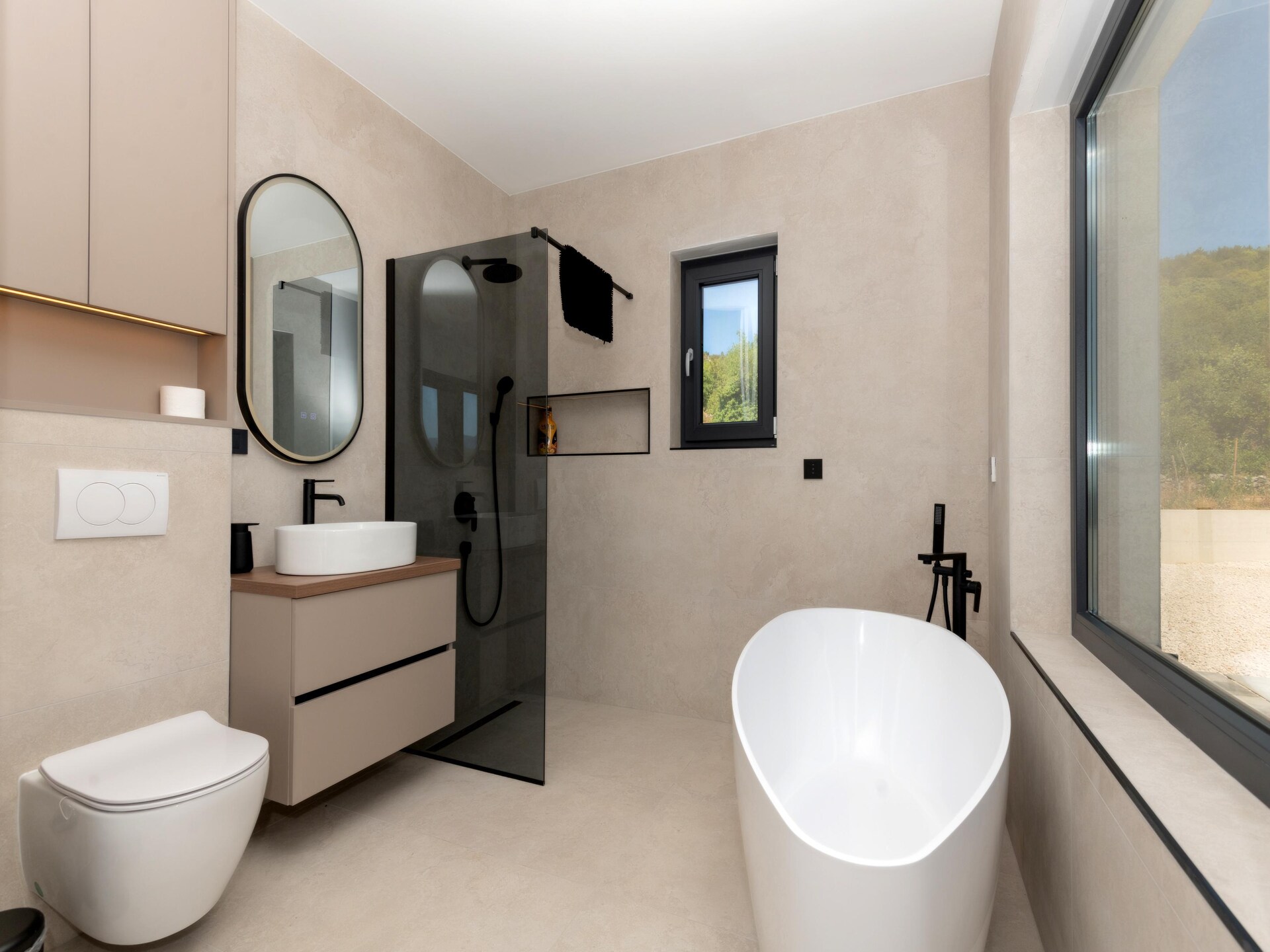 Villa Olive Residence: Luxe villa met verwarmd zwembad in de heuvels van Dalmatië - foto 29